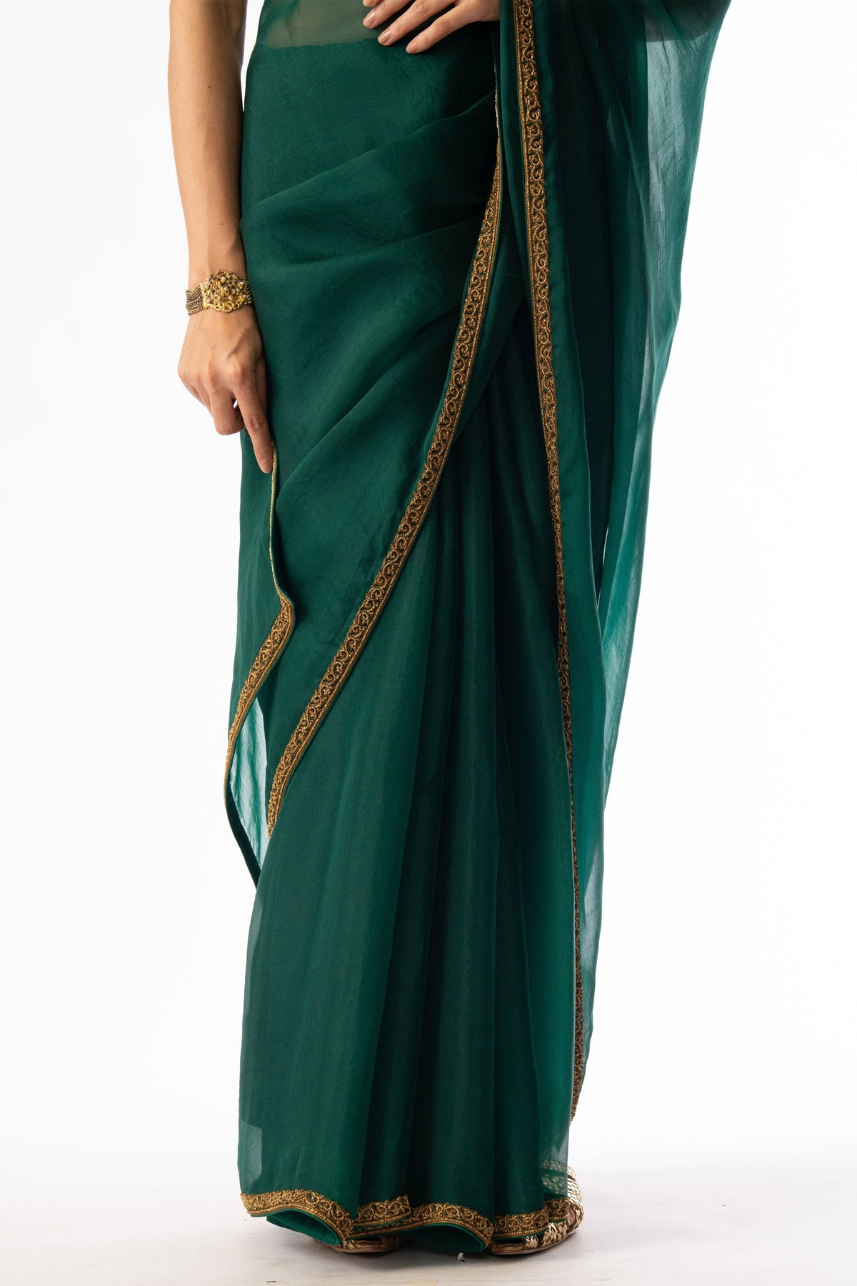 Madhumalati Saree Set