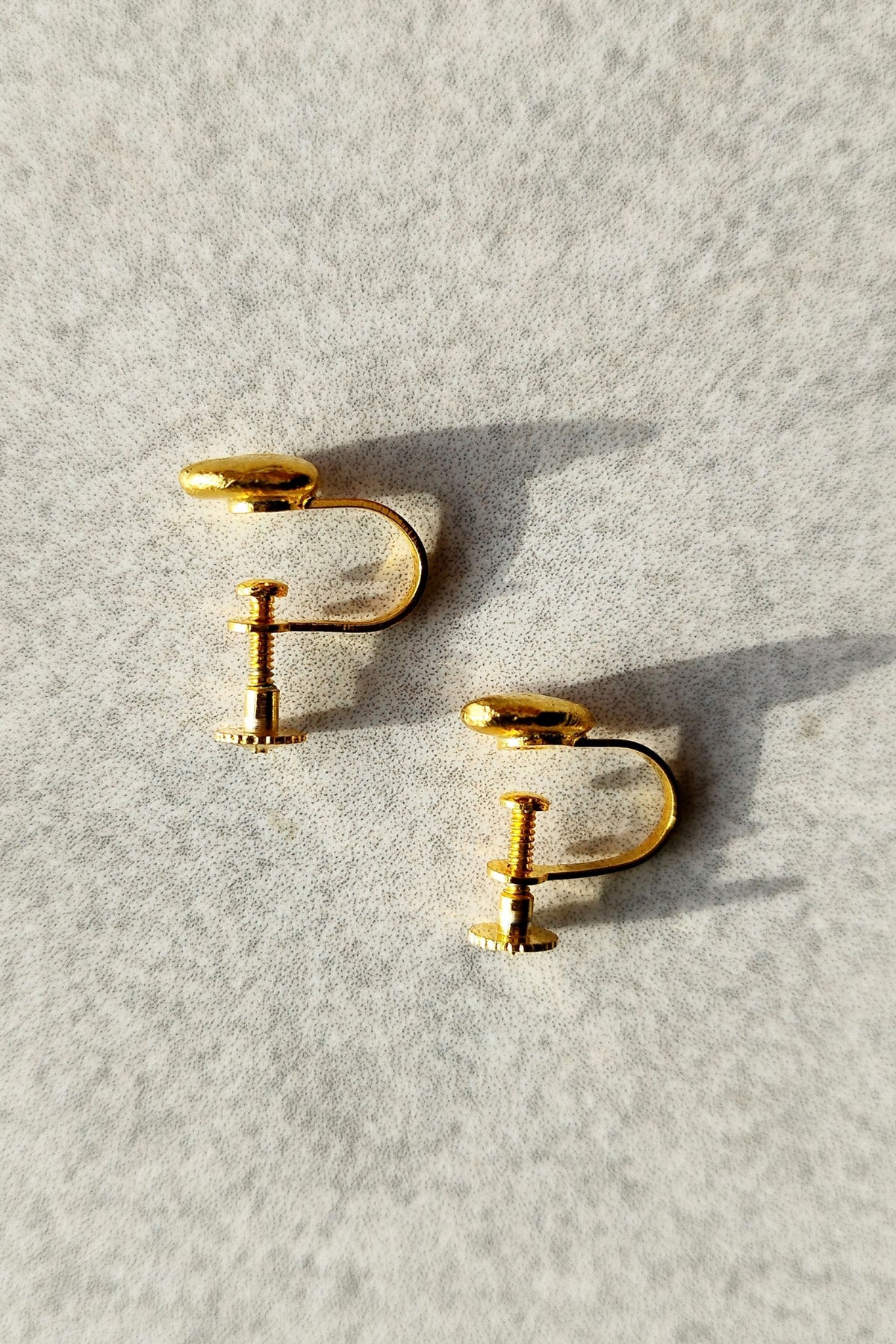 Cera Small Golden Studs