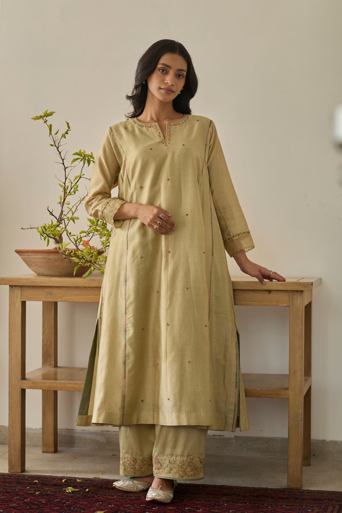 Mehrun Anarkali Set