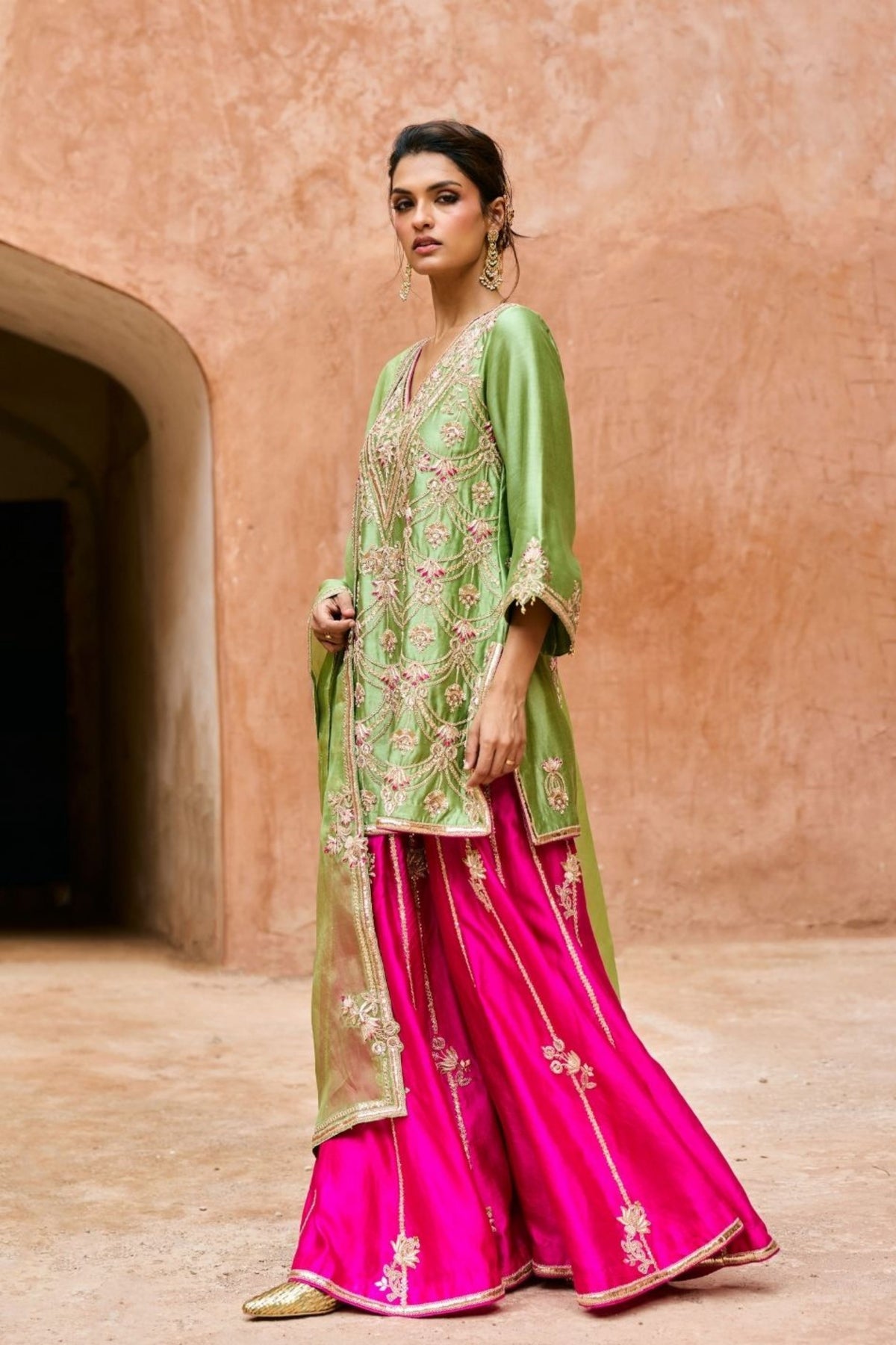 Meher Sharara Set