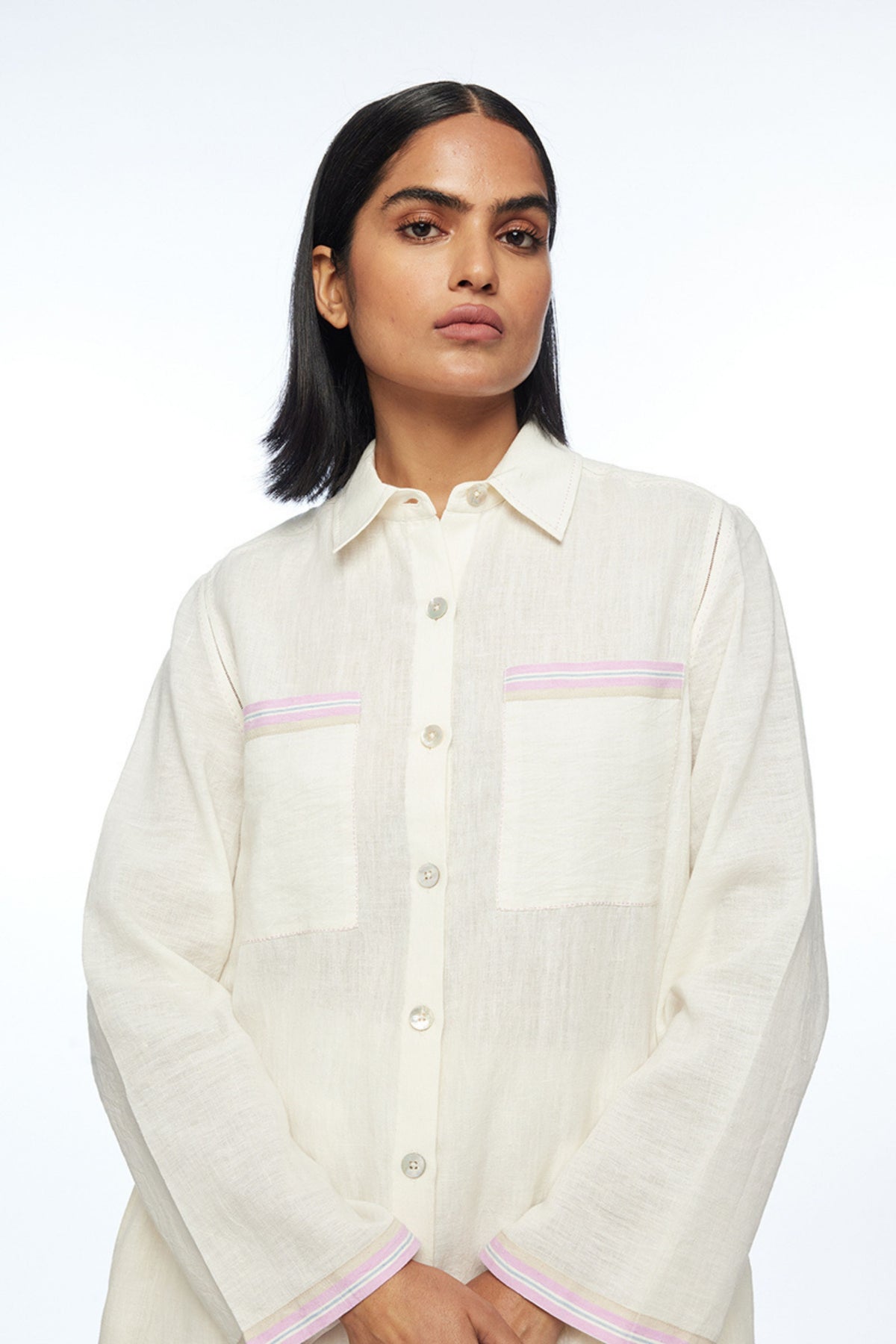 Moyesii Front Open Tunic
