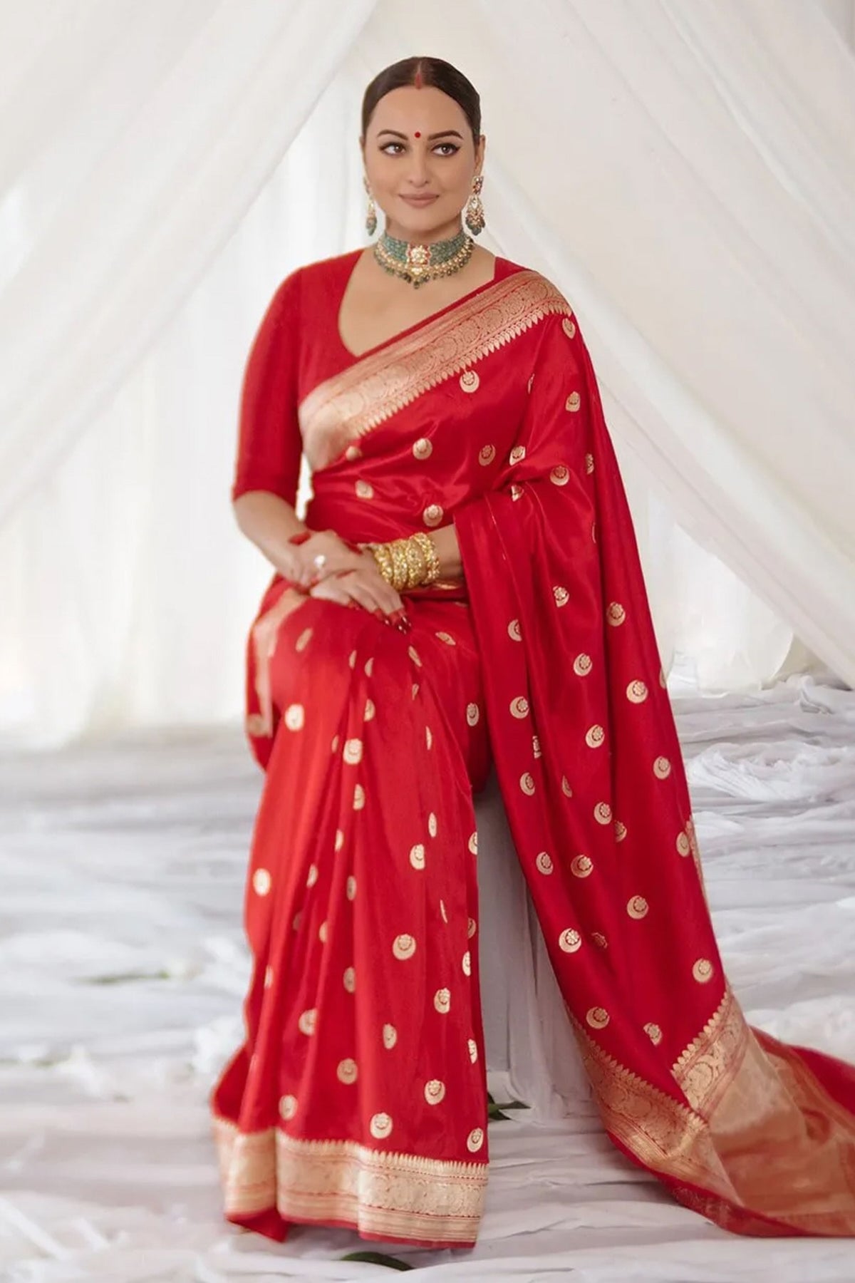 Sonakshi Sinha in Raw Mango