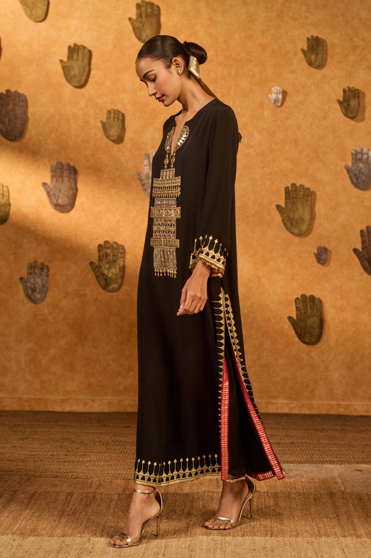 Black Desert Kaftan