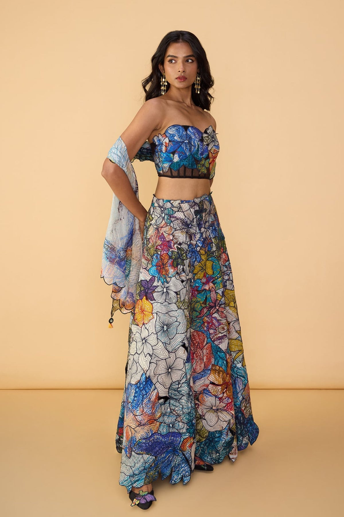 Scribble Dense Scallop Dupatta
