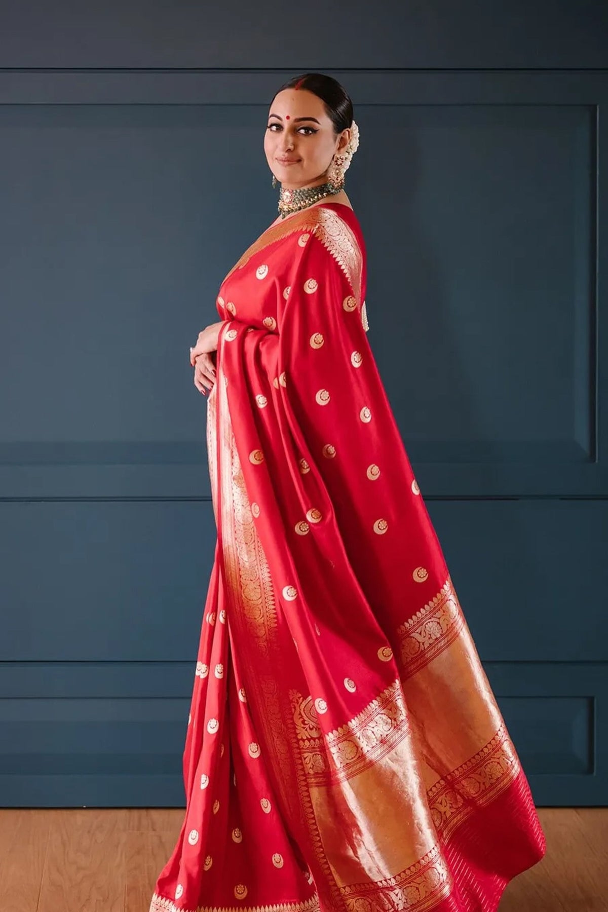 Sonakshi Sinha in Raw Mango