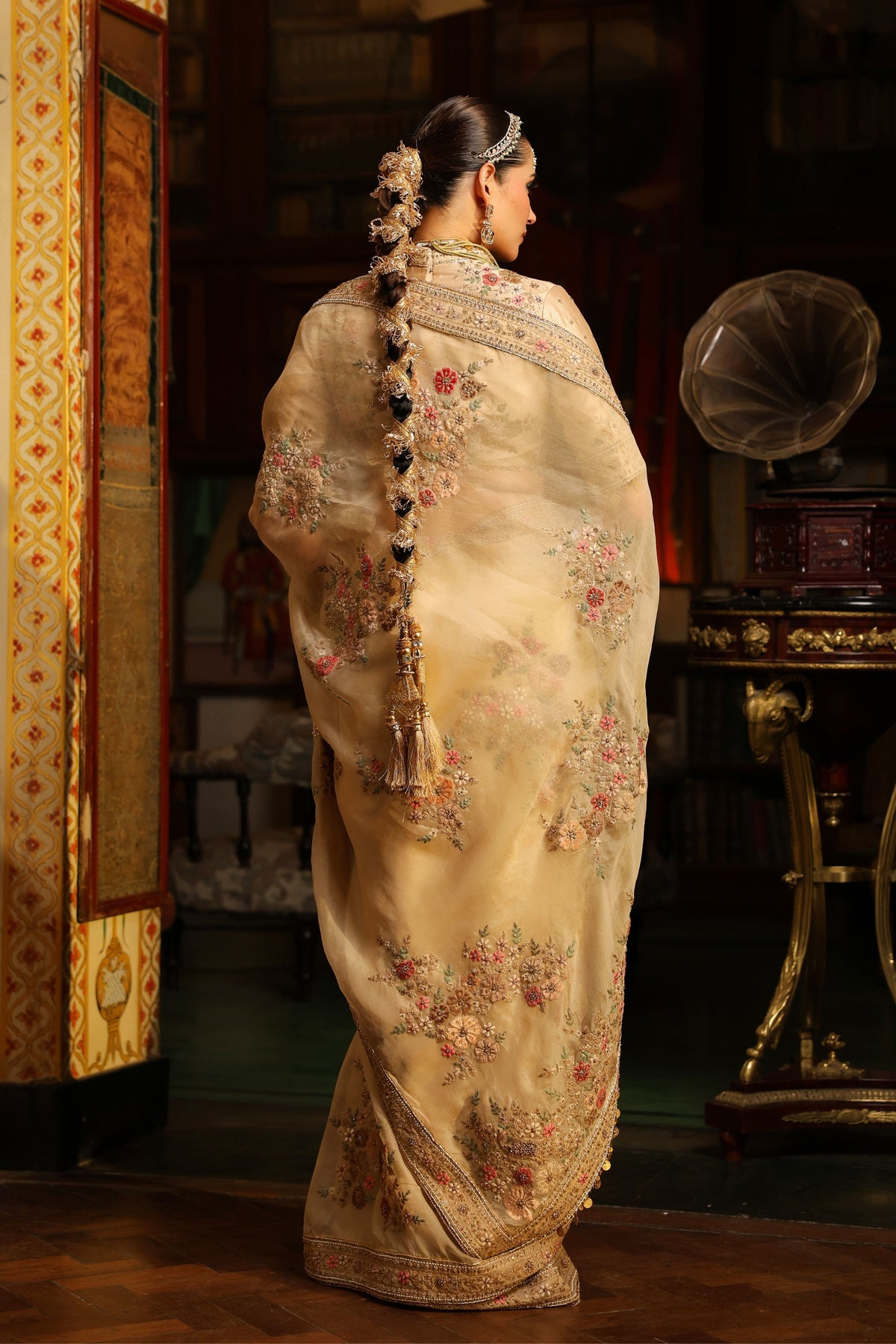 Ahista Ivory Mayur Saree Set