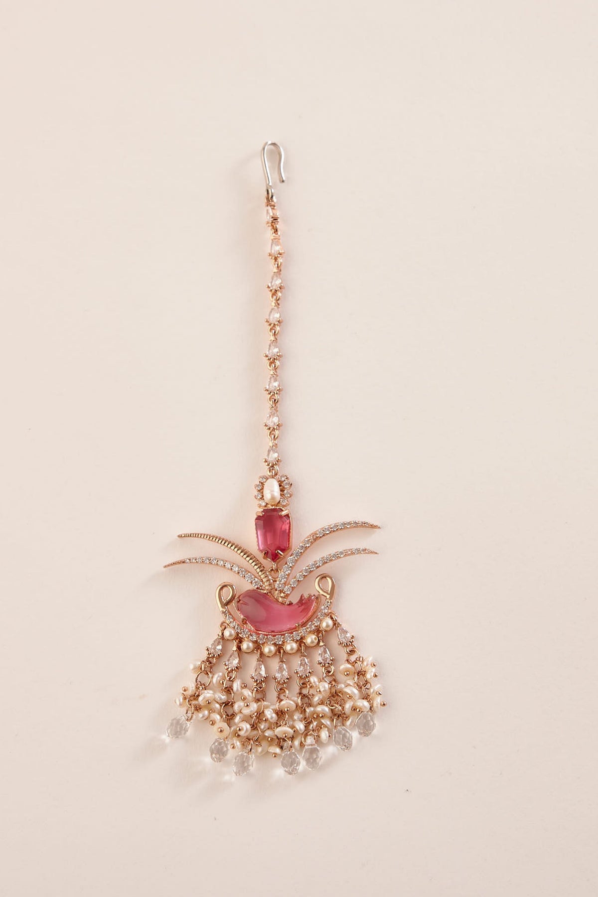 Le Palm Fish Maang Tikka in Vintage Rose