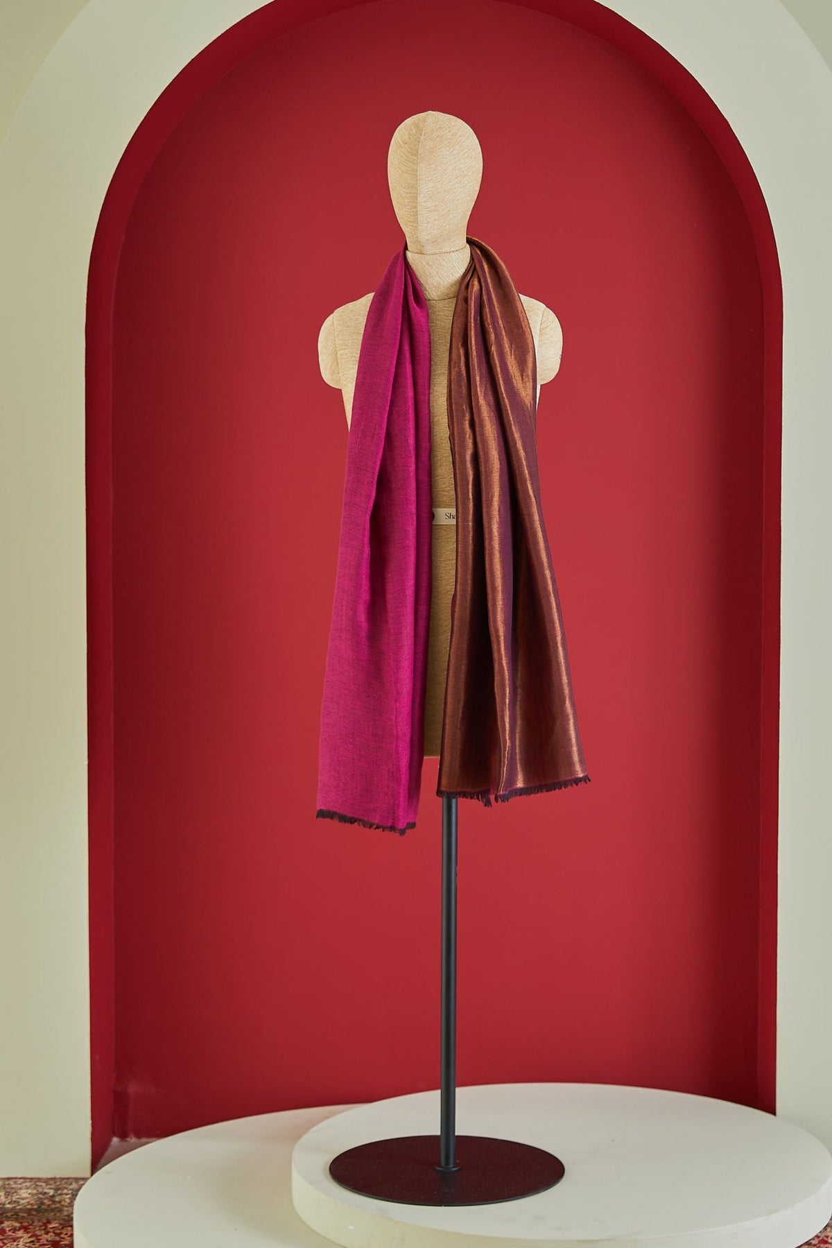 Wool Reversible Zari Pink Stole