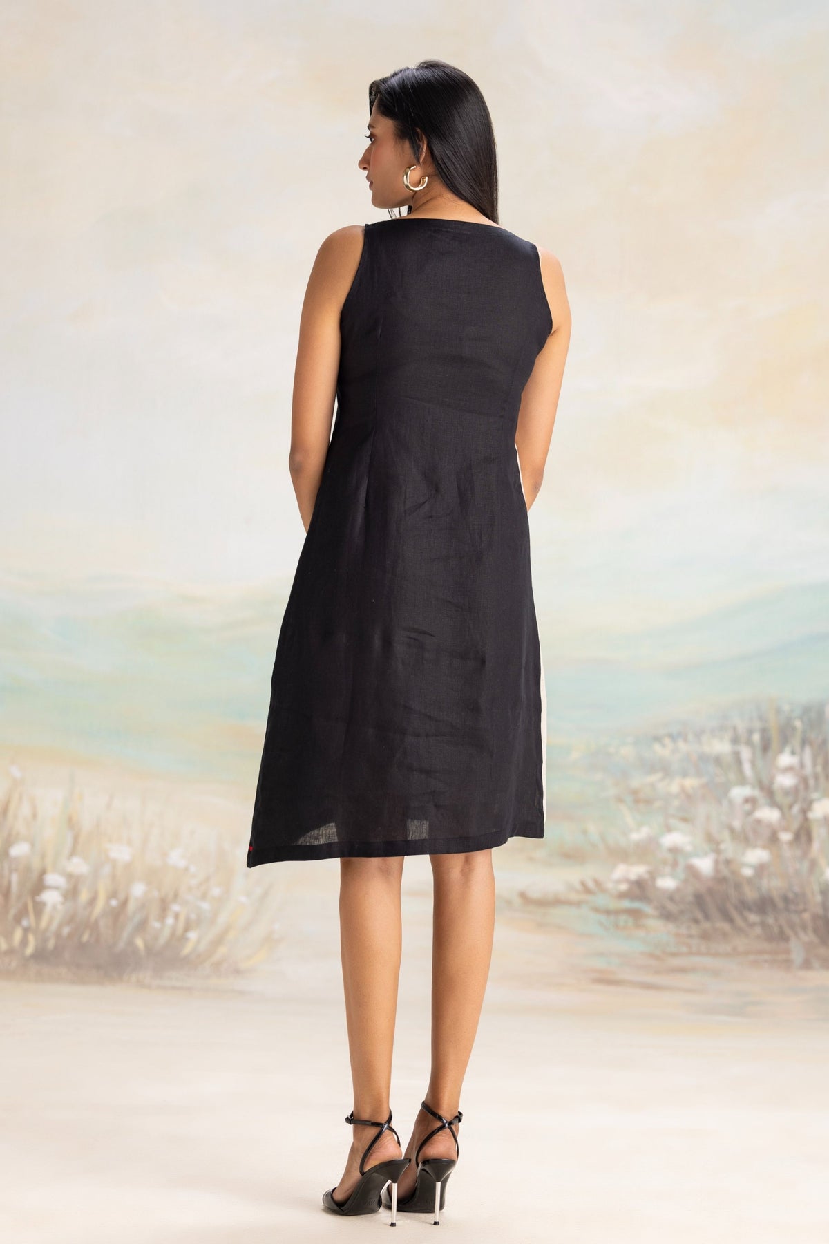 Sound Wave Black Dress