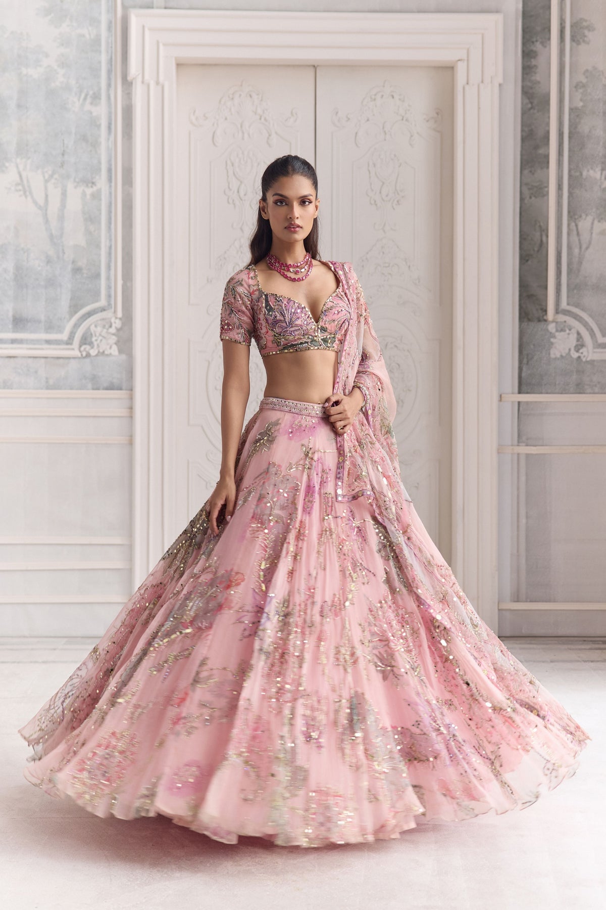 Sara Lehenga Set