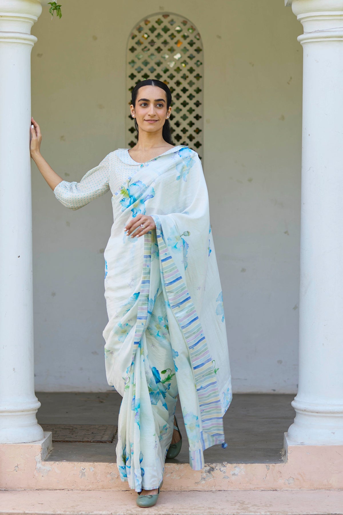 Aura Poppy Ivory Saree