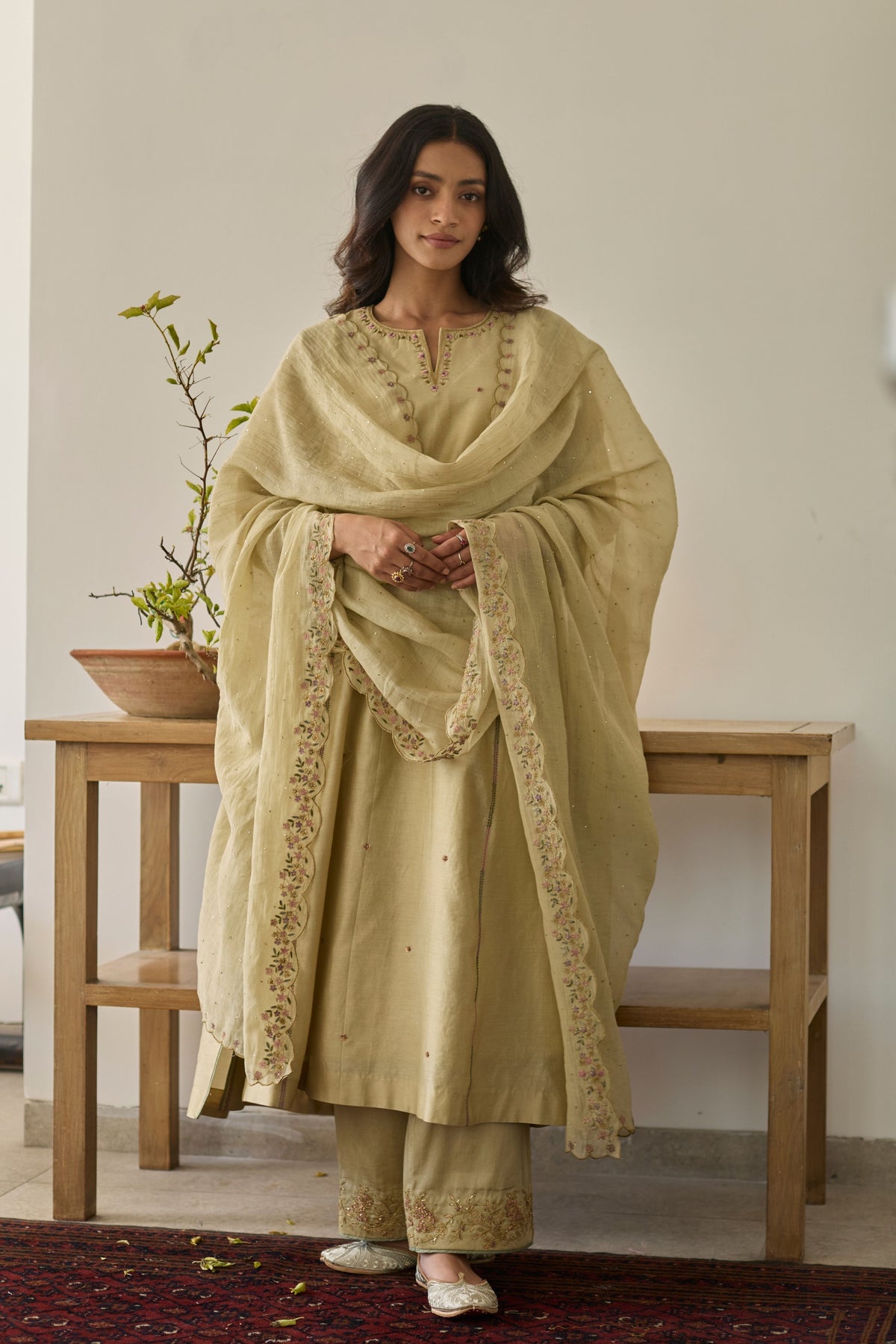 Mehrun Anarkali Set