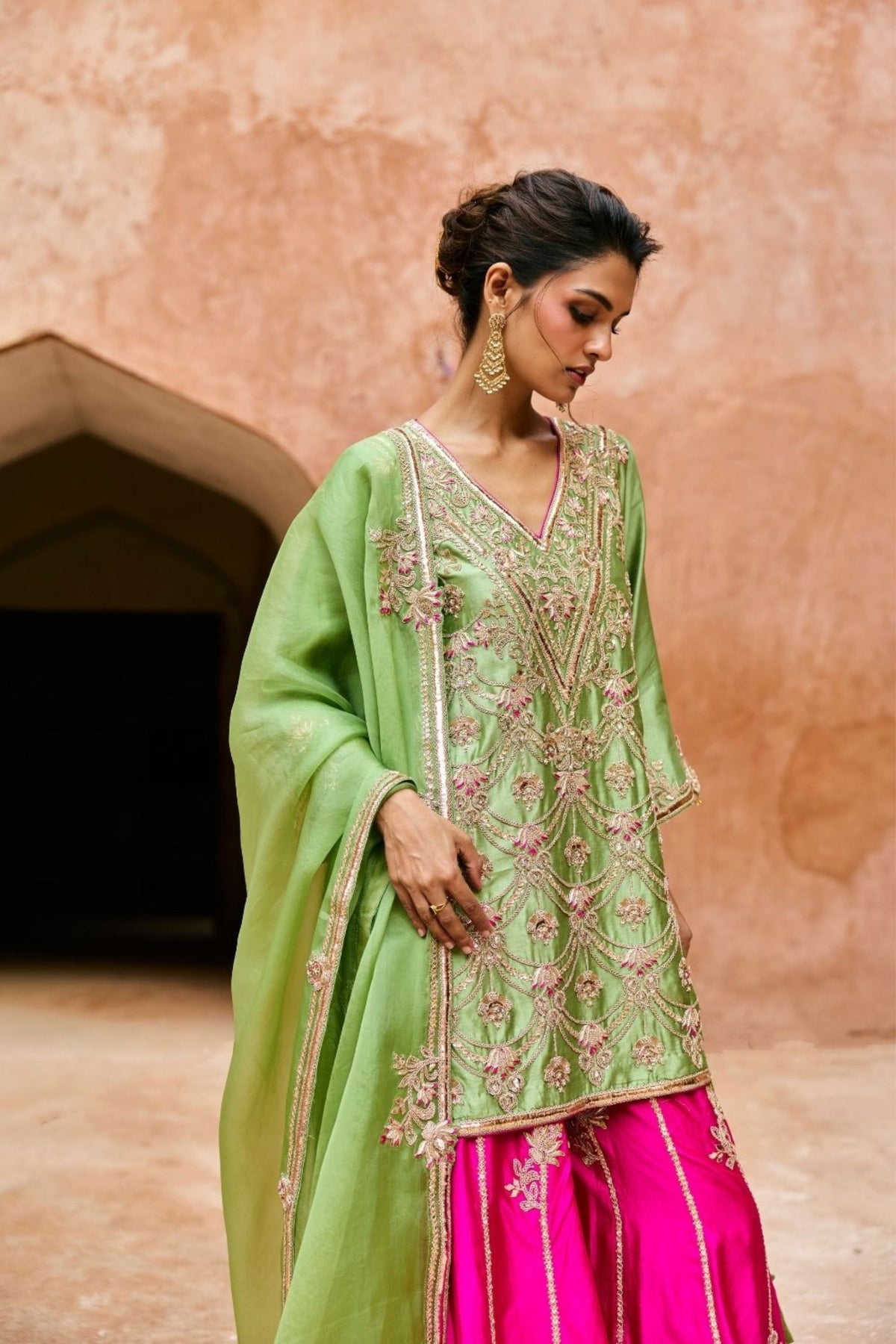 Meher Sharara Set