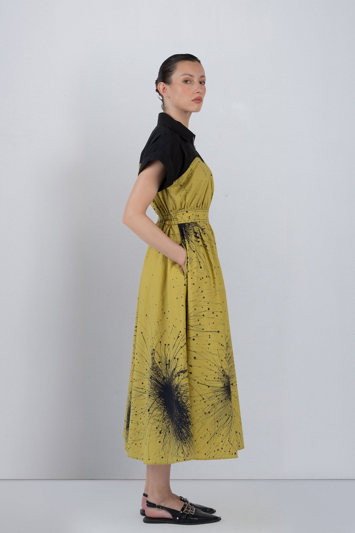 Cup Zipper Dress