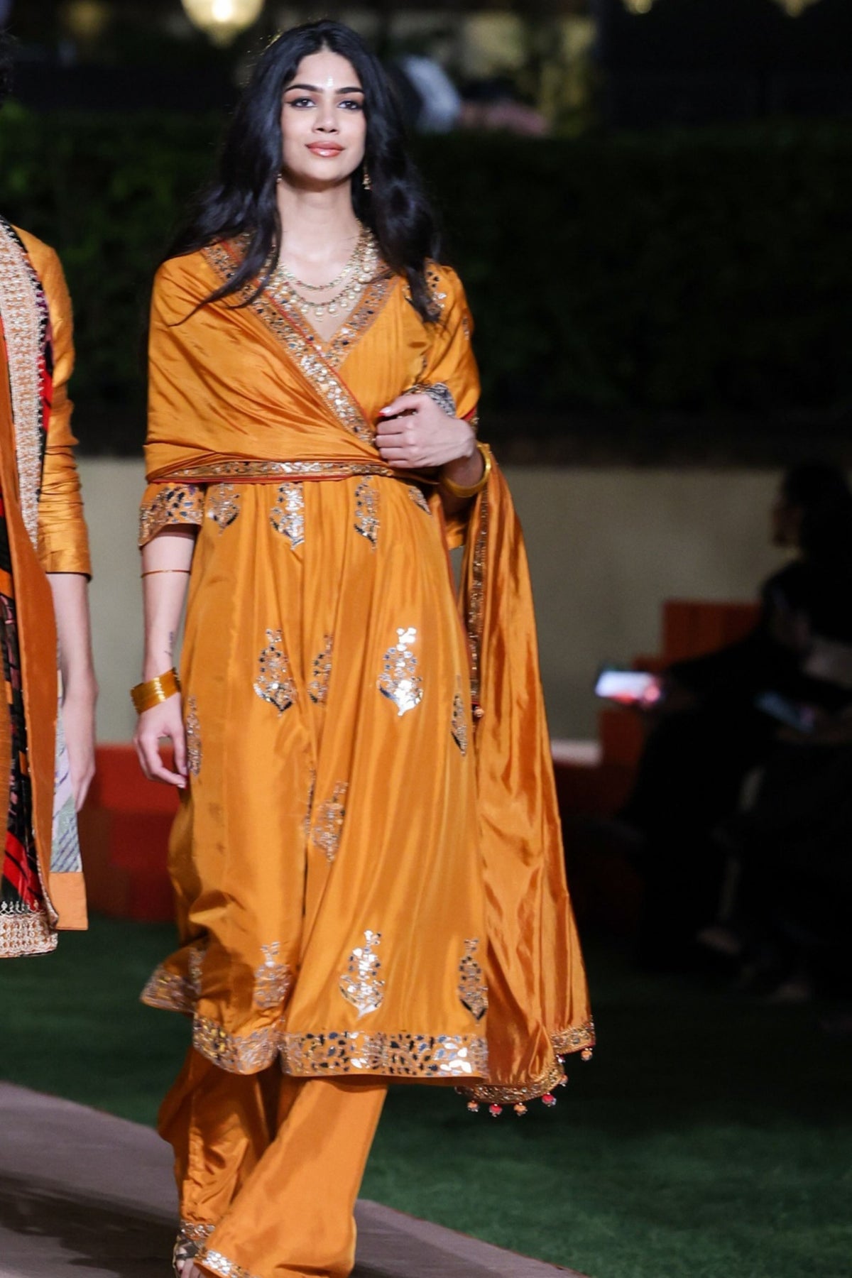 Amer Sarso Kurta Set