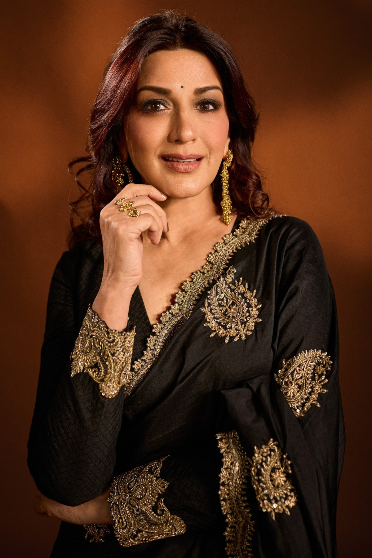 Sonali Bendre in Mrunalini Rao