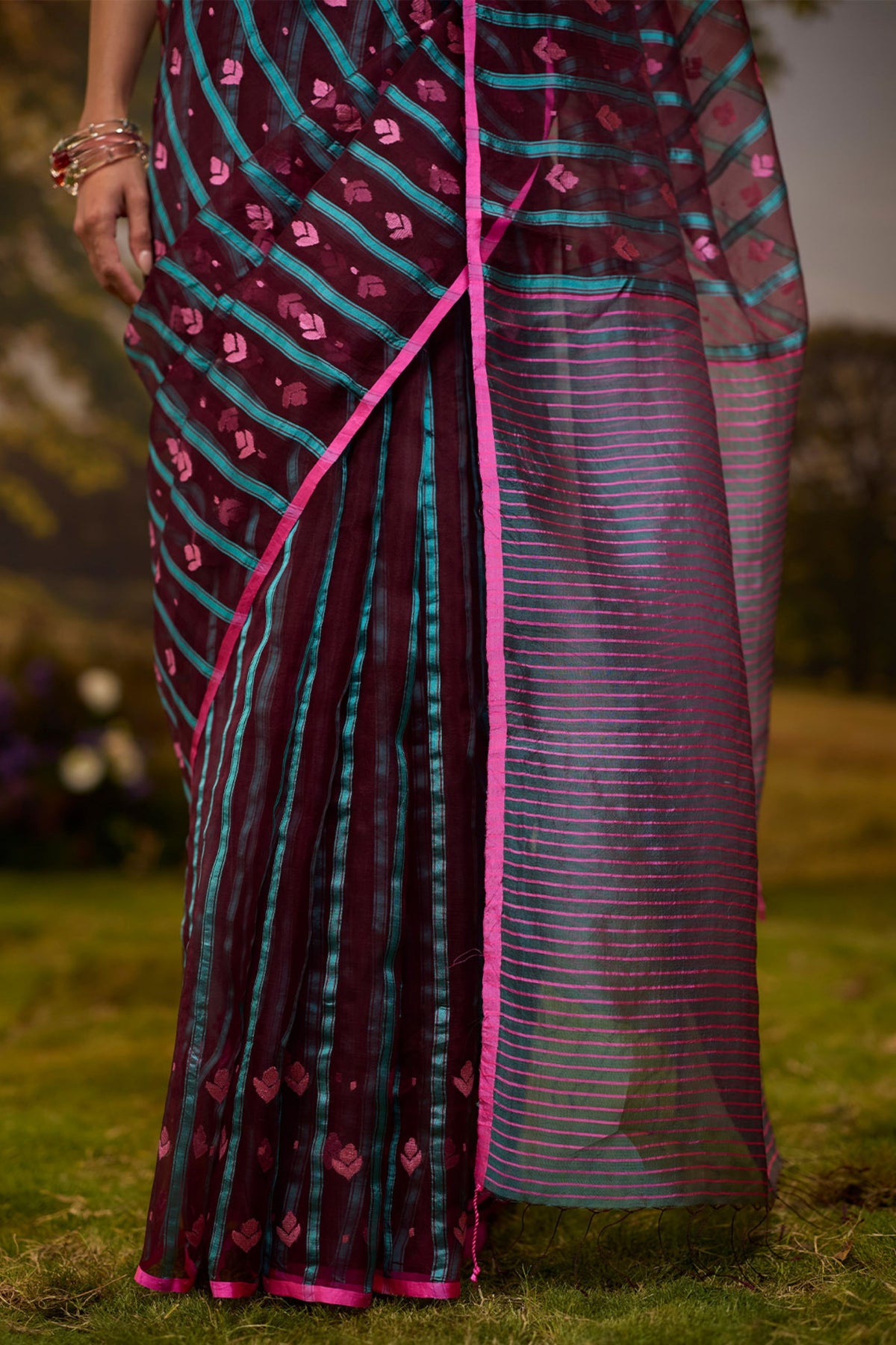 Afterglow Jamdani Saree