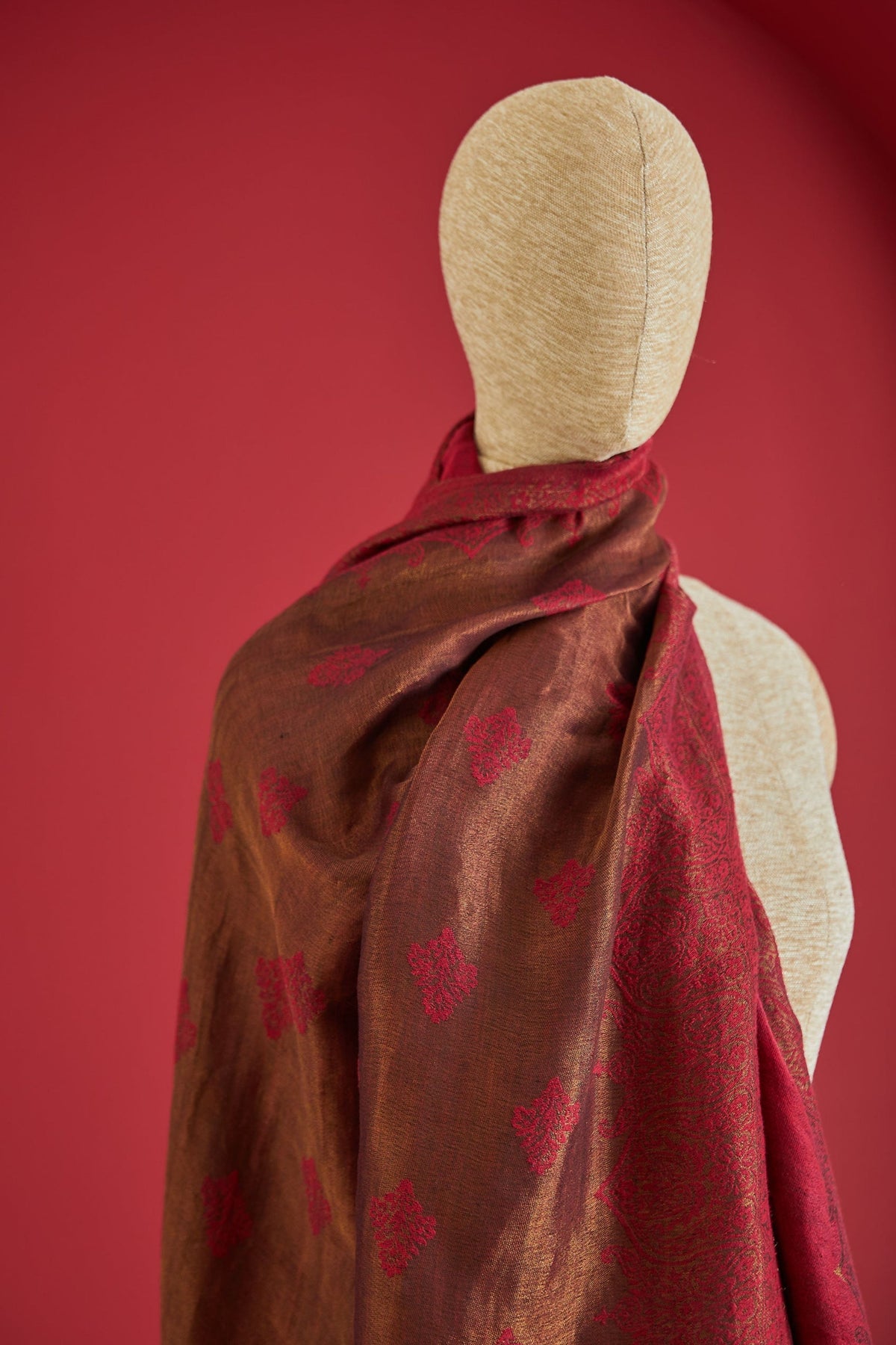 Wool Reversible Zari Maroon Stole