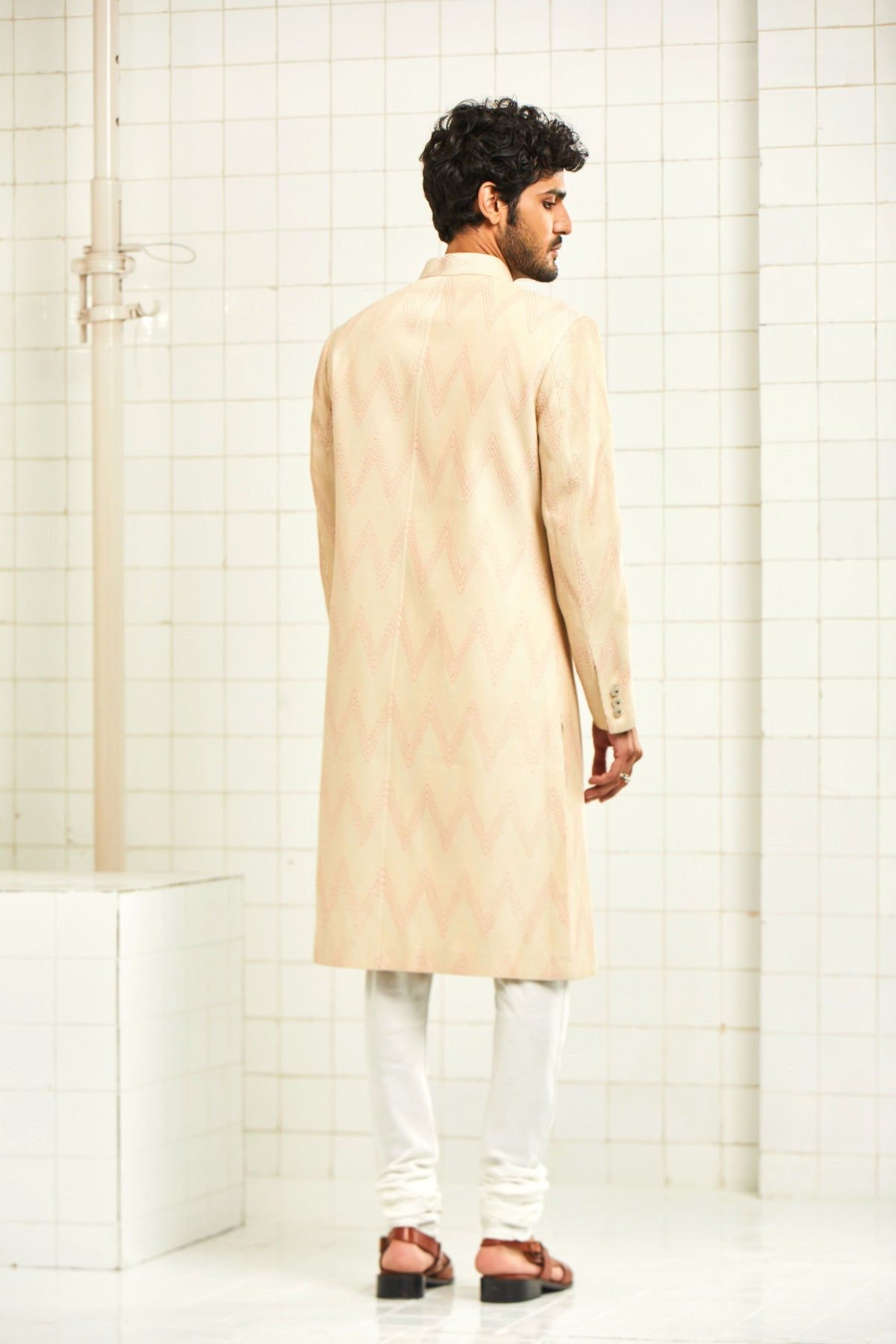 Theekariya Chevron Stitch Sherwani