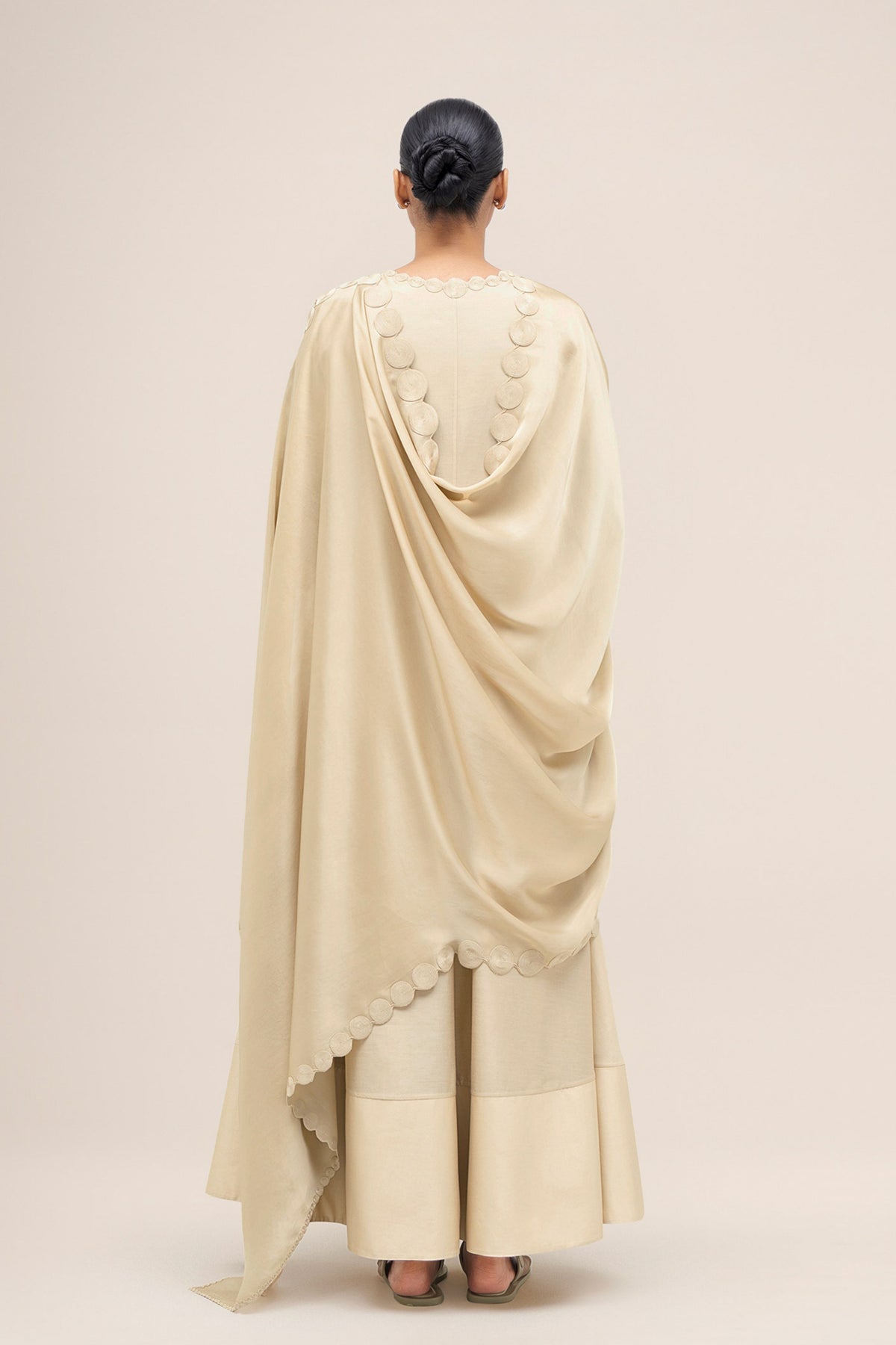 Naghma Bone Kurta Set