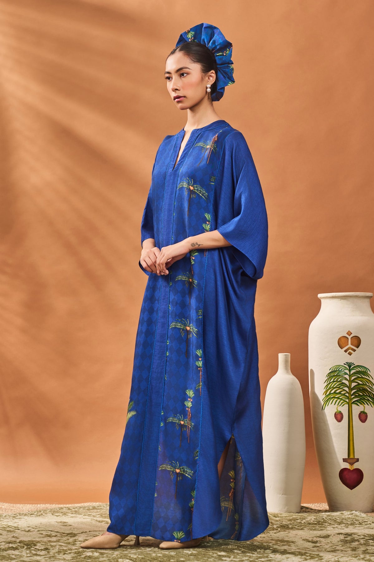 Navy Blooming Board Kaftan