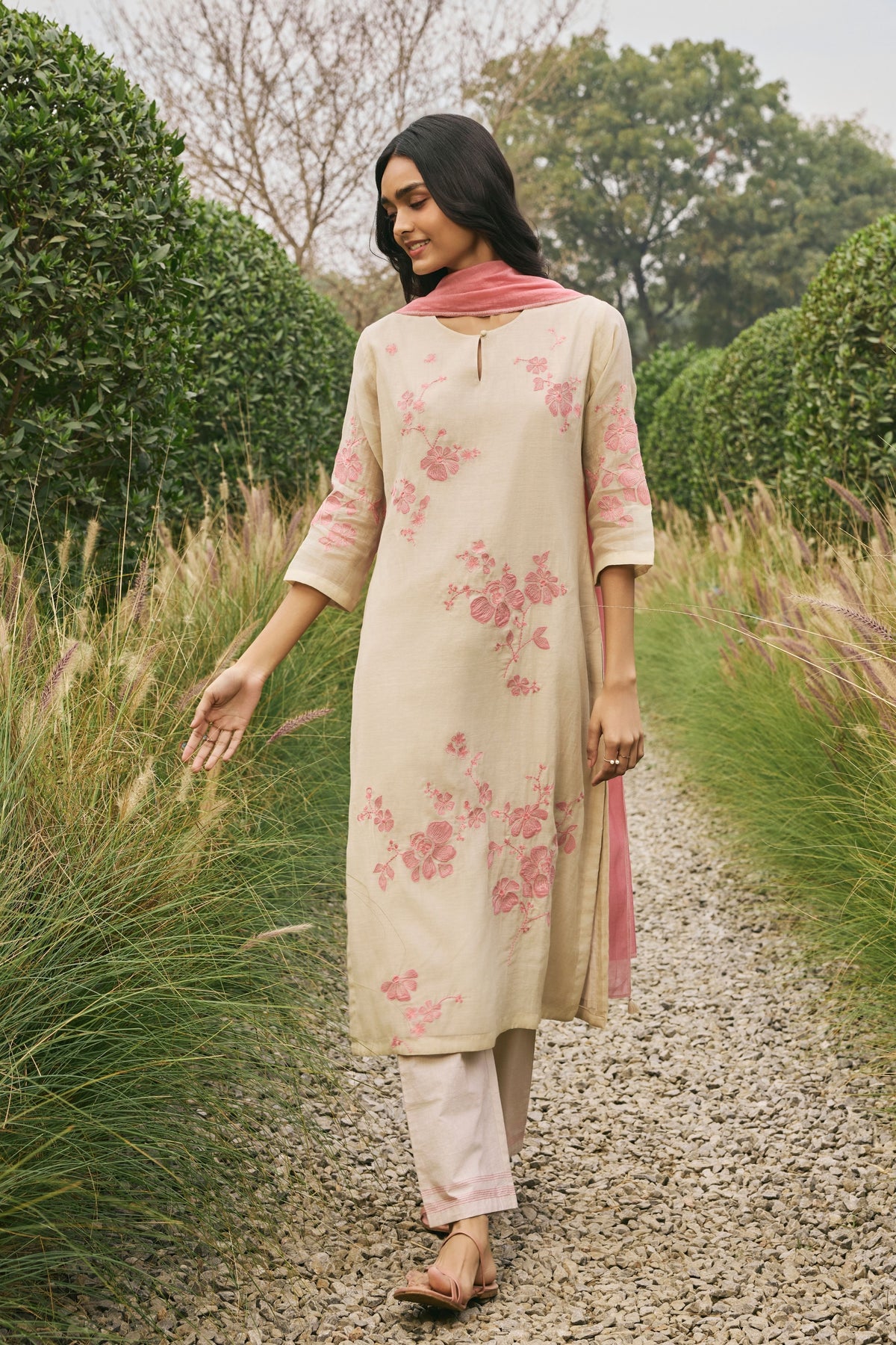 Ecru  Floral Applique Kurta Set