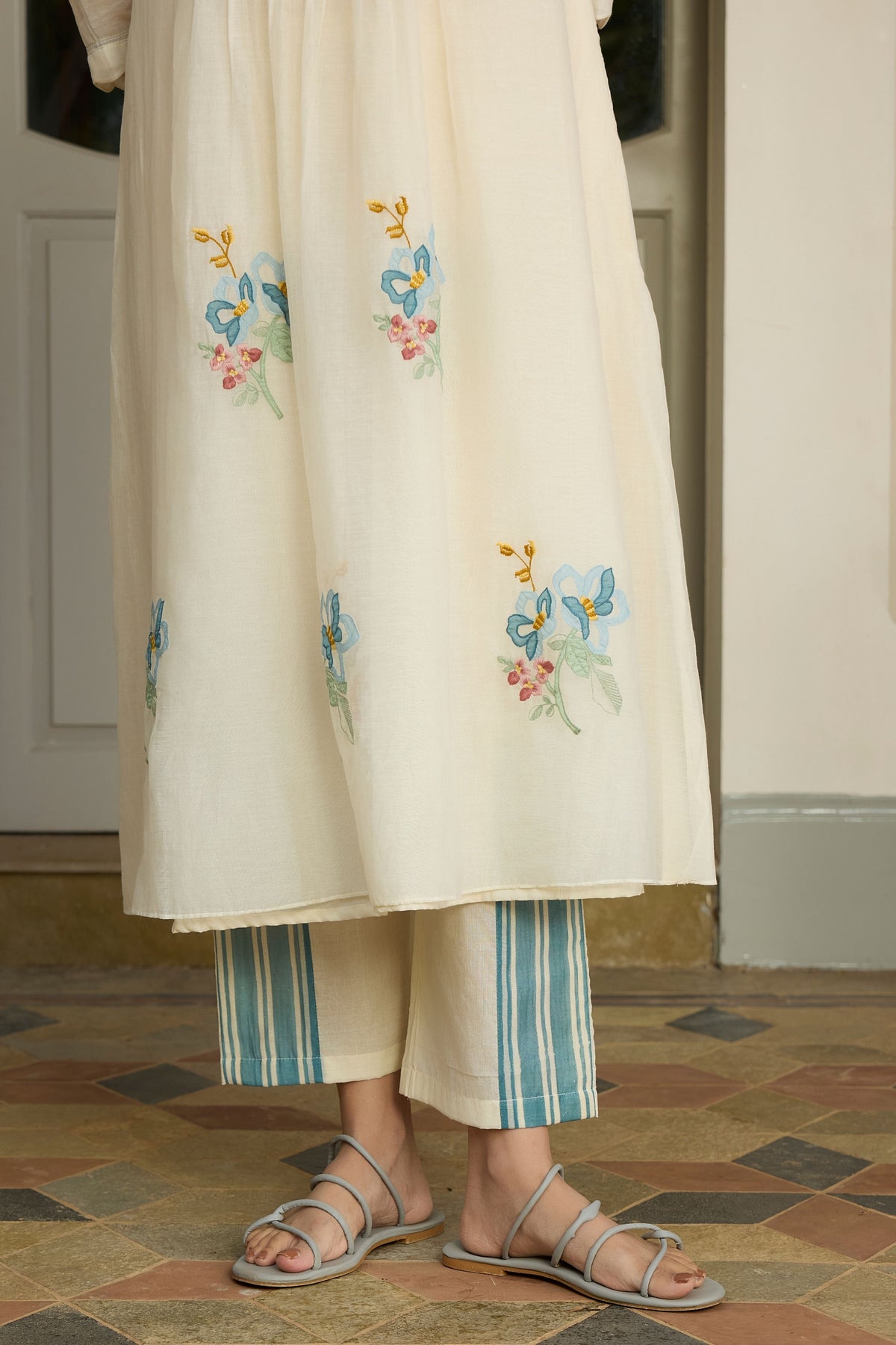 Ivory Pintuck Kurta Set