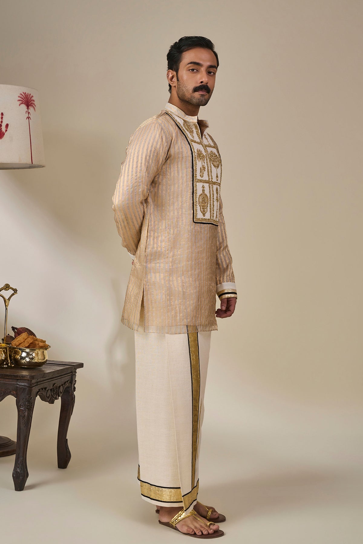 Ivory Kochi Conch Lungi Set