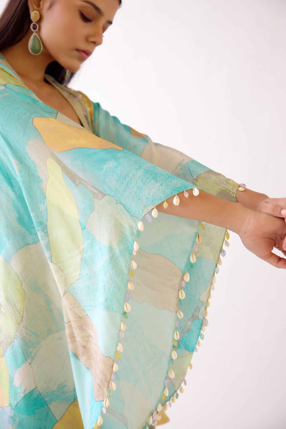 The Abstract Aqua Sharara Set