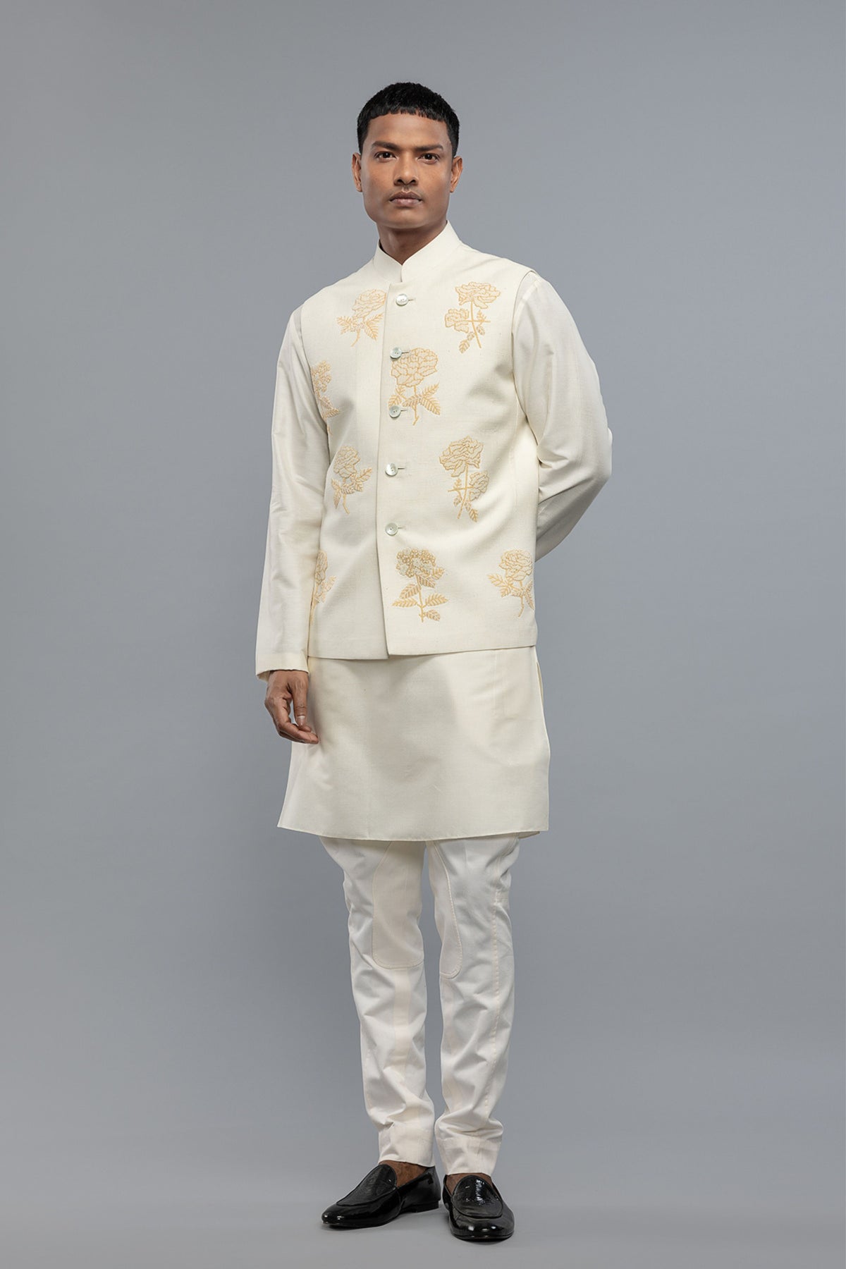 Ivory Bundi With Embroidery