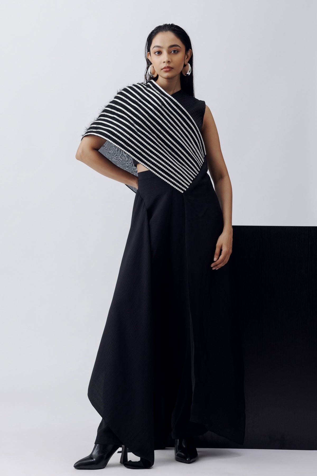 Vermillion Drape Set