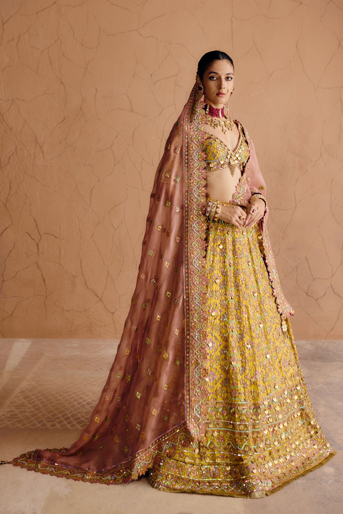 Suvarni Lehenga Set
