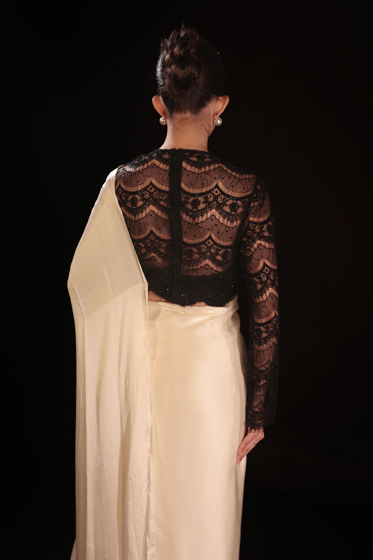 Vantelle Pre-Draped Saree Set