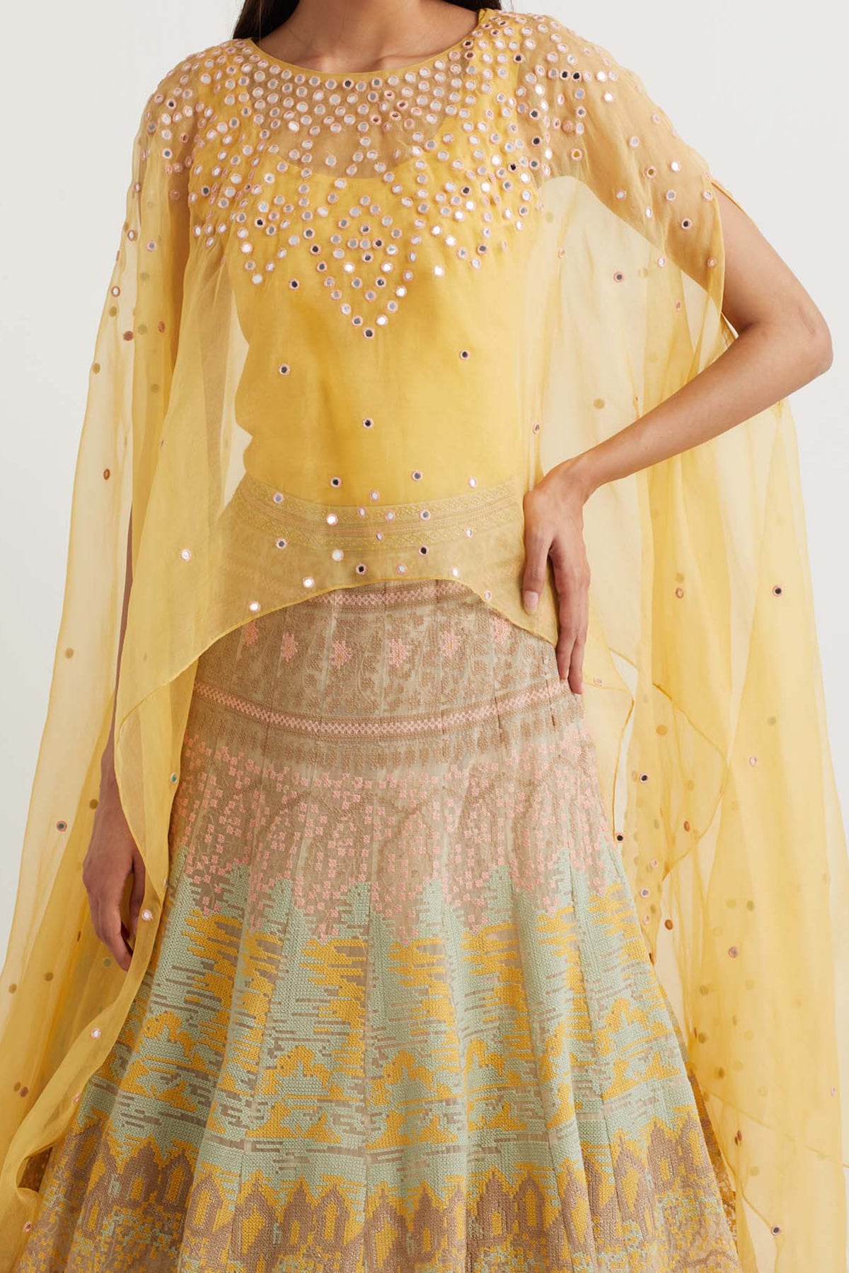 Lemon Cross Cape Set