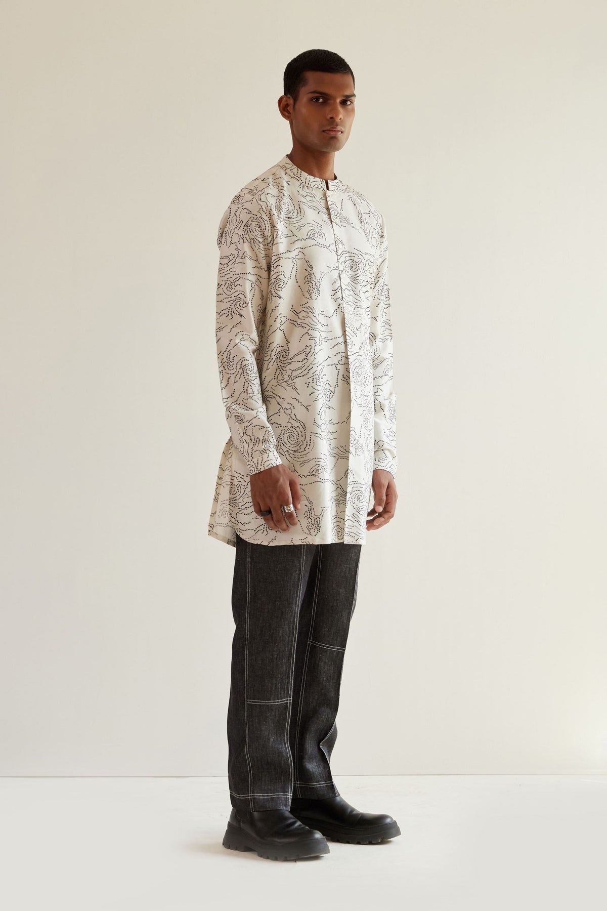 Black Hole Short Kurta
