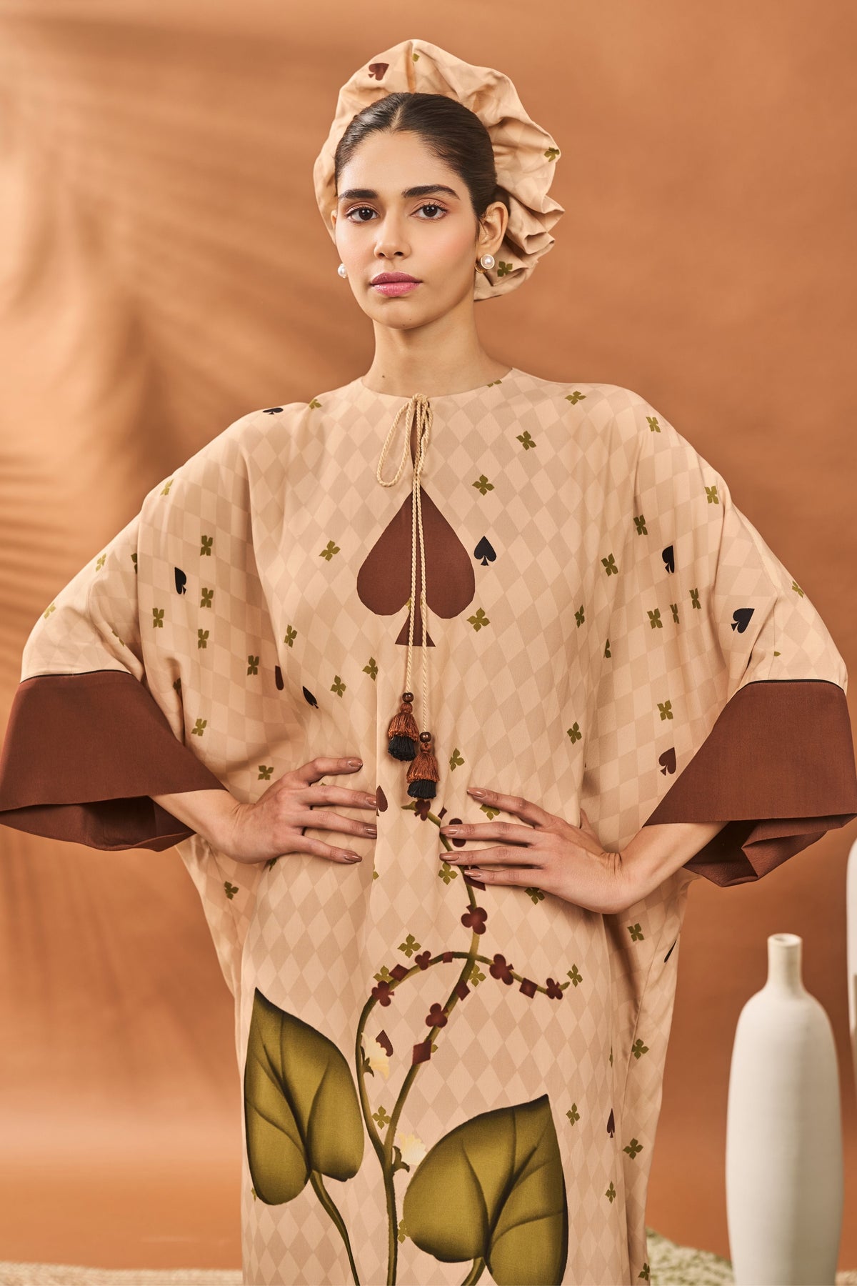 Beige Clover Checks Kaftan