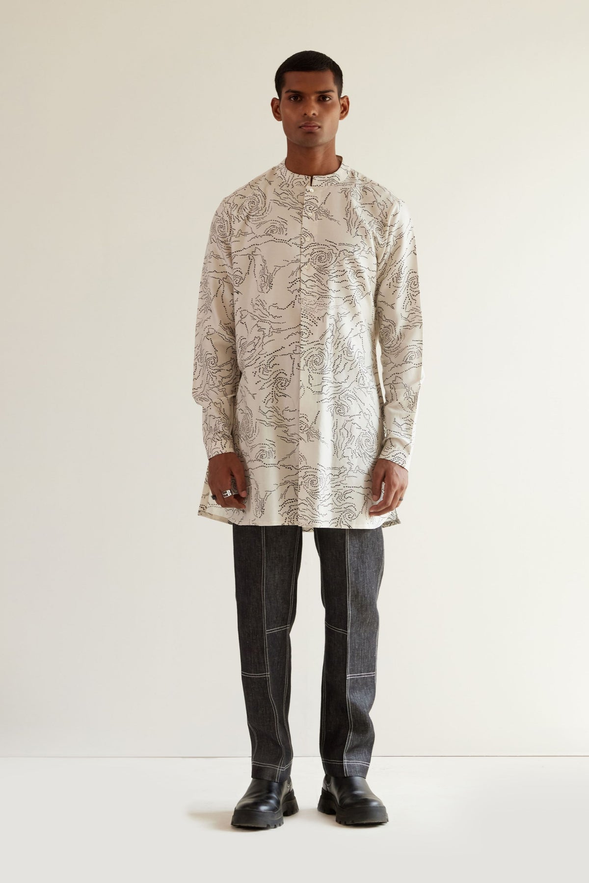 Black Hole Short Kurta