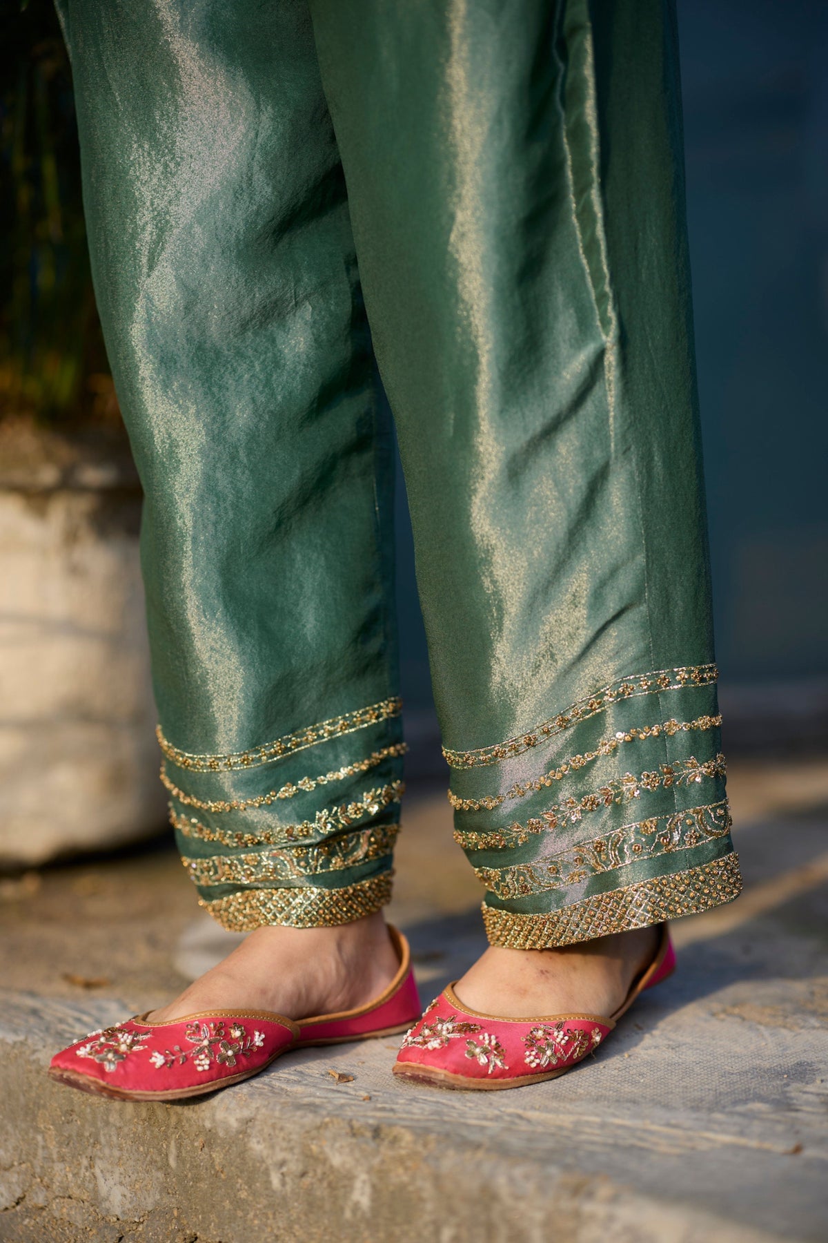 Teal Nimrat Tunic Set