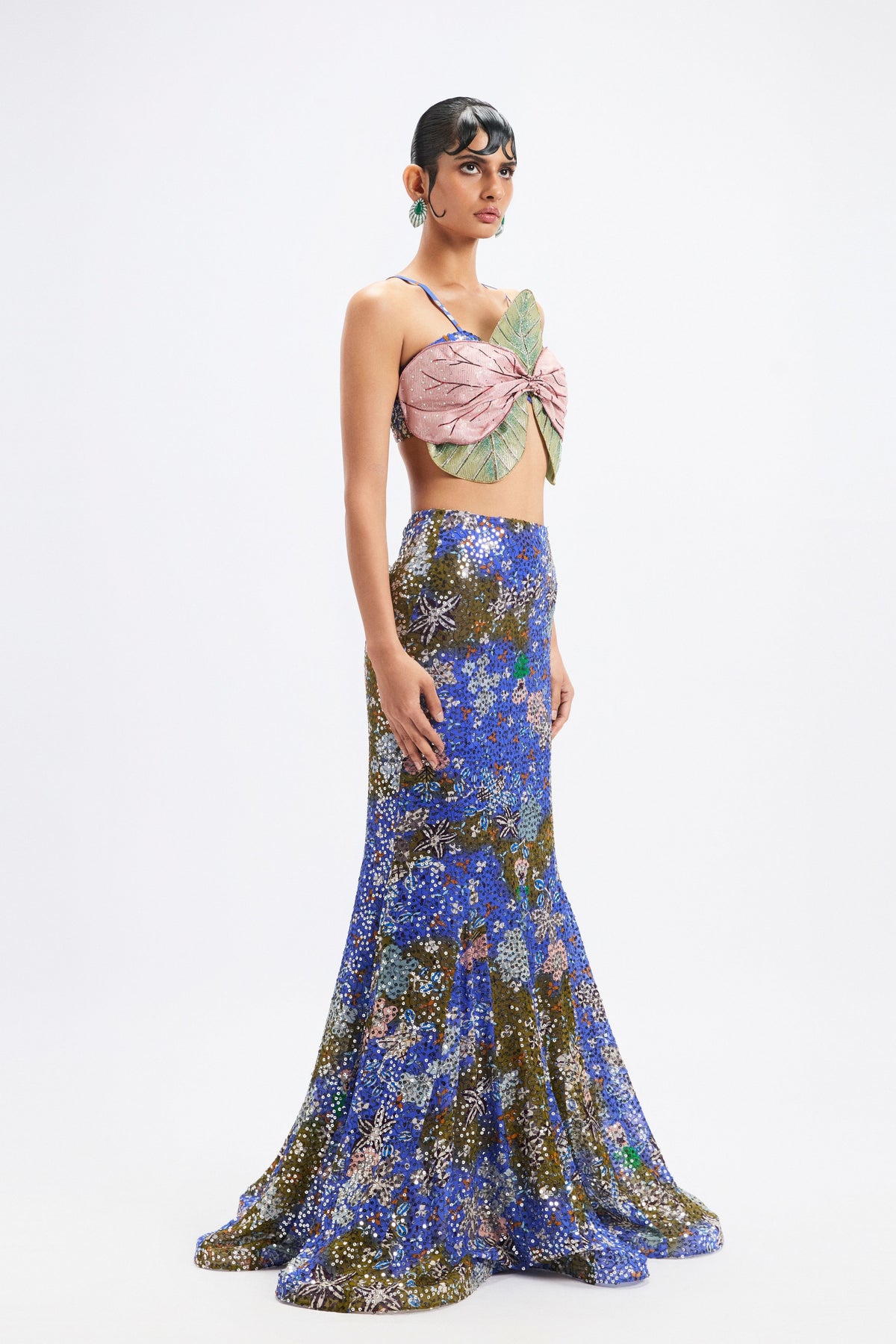 Amaryllis Fishtail Lehenga Set