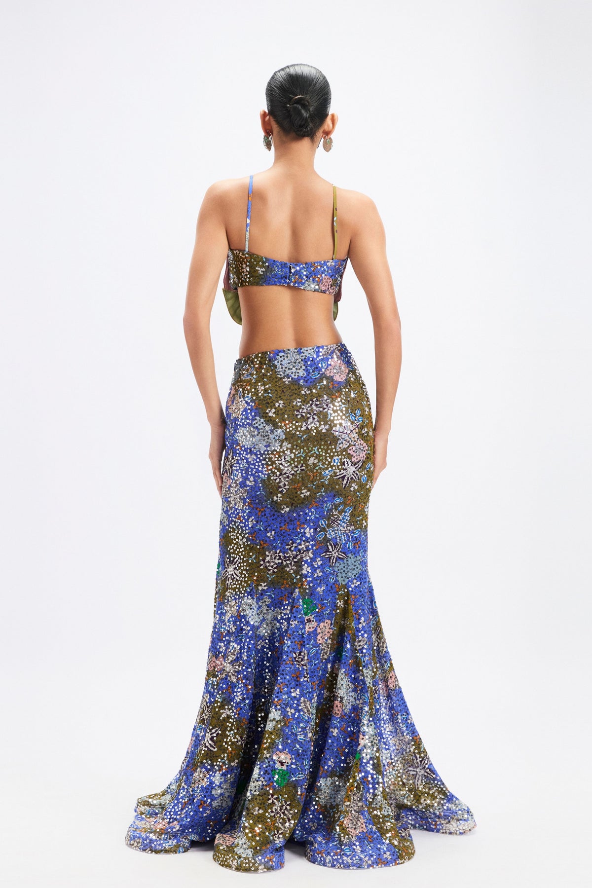 Amaryllis Fishtail Lehenga Set