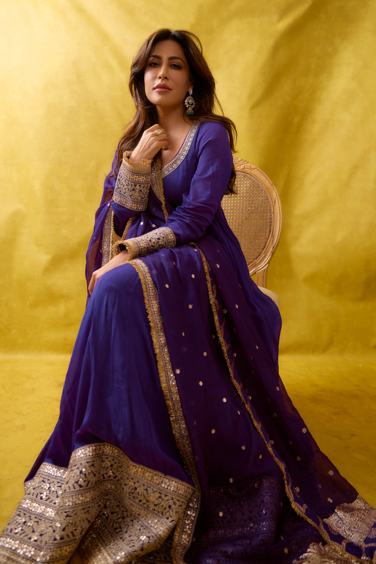 Chitrangda in Gopi Vaid