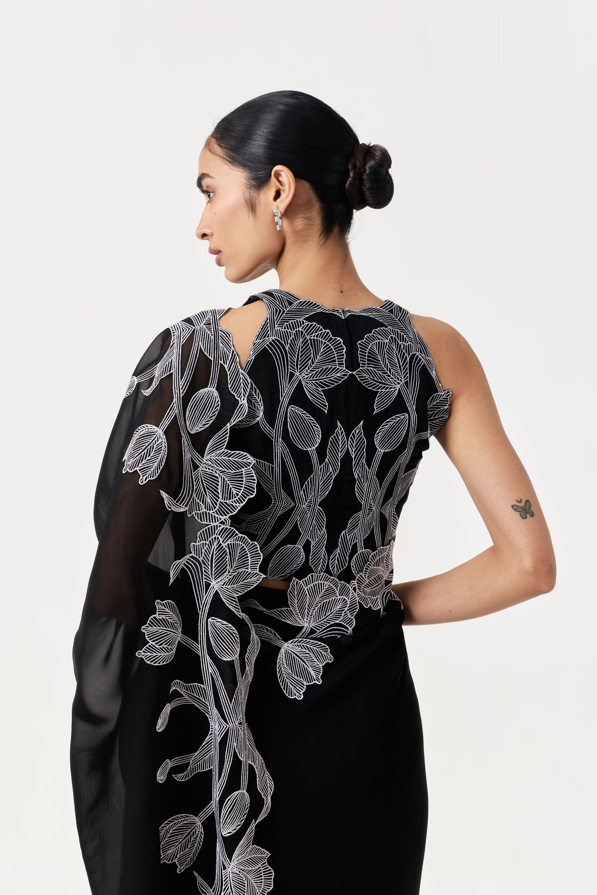 Wild Tulip Black White Pre-Stitched Saree Set