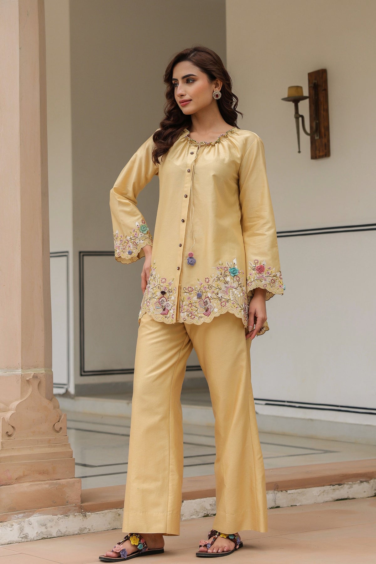 Gulzar Ivory Scallop Co-ord Set