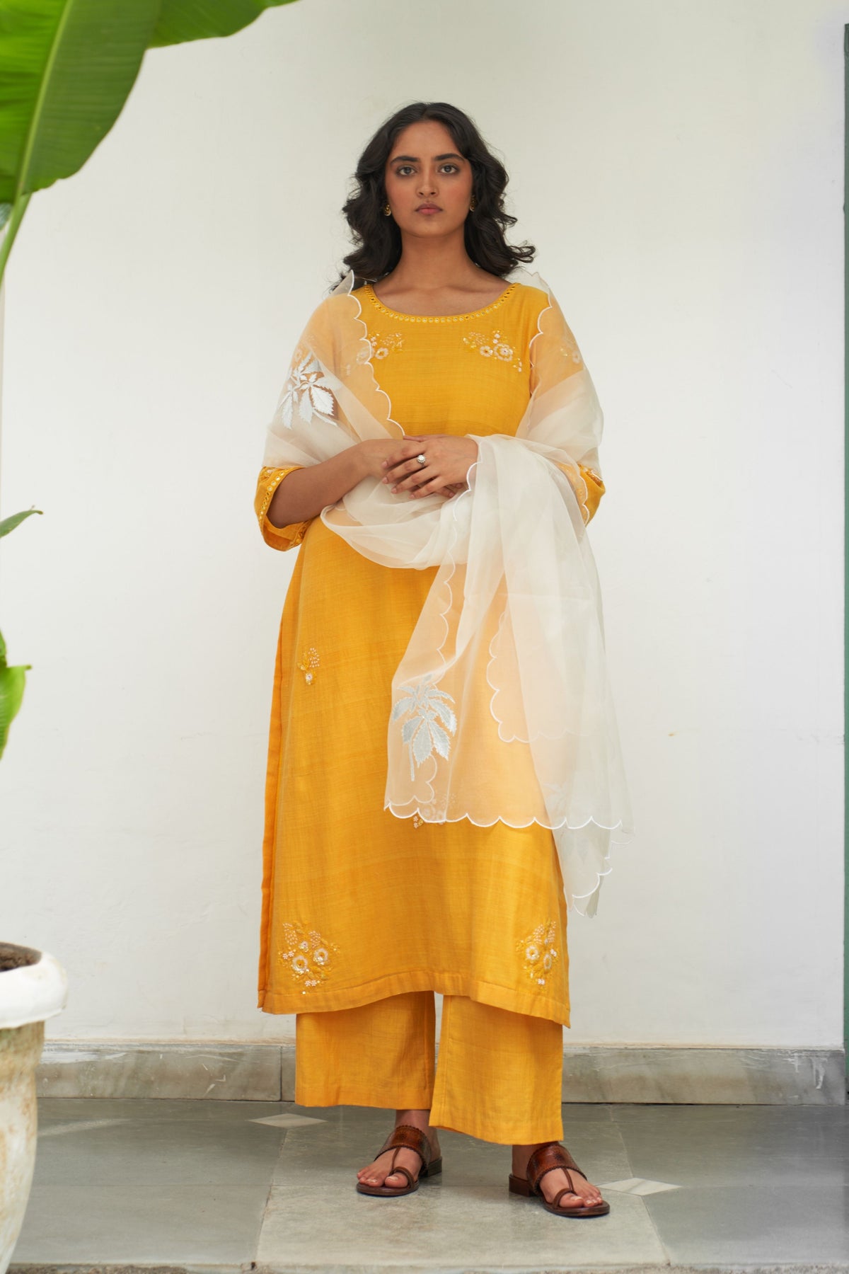 Gul Genda Kurta Set