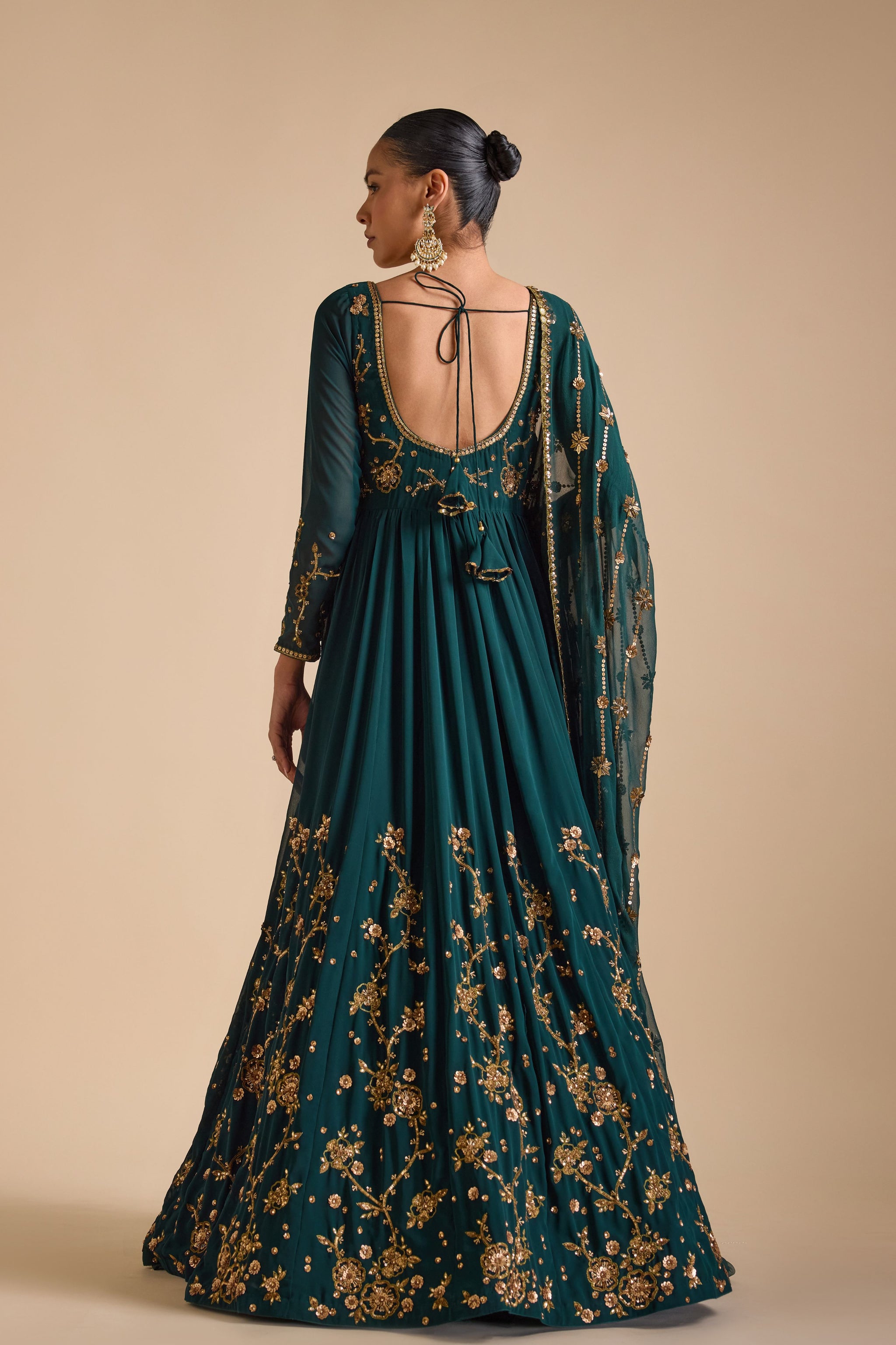 Prevasu Emerald Green Sequence Anarkali Gown L Prevasu Emerald Green Sequence Anarkali Gown L