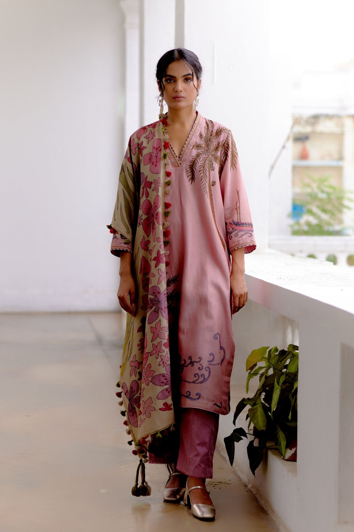 Rose Malabar Waves Kurta Set