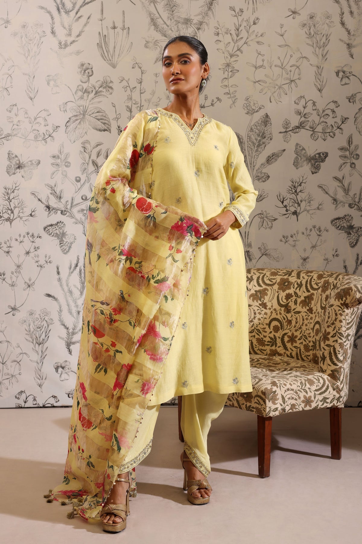 Anaar Yellow Kurta Set