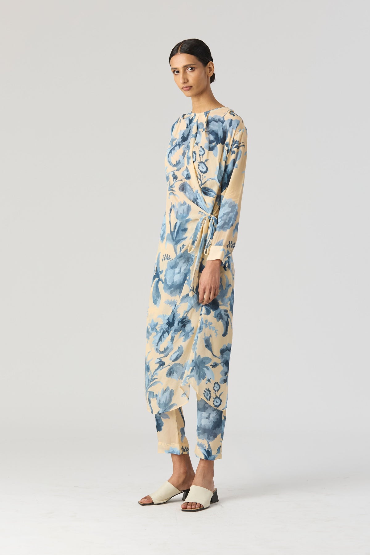 Juno Linen Kurta Set