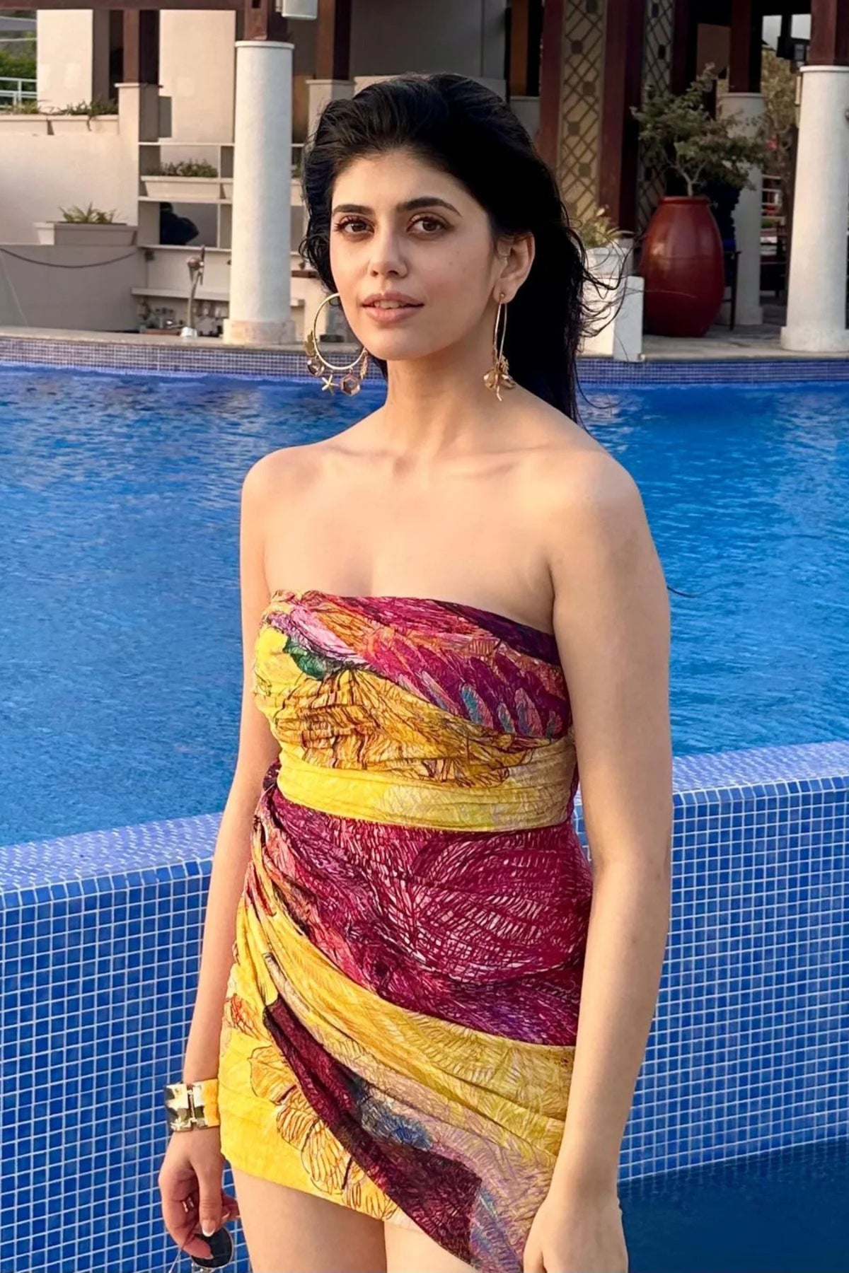 Sanjana Sanghi in Saaksha &amp; Kinni