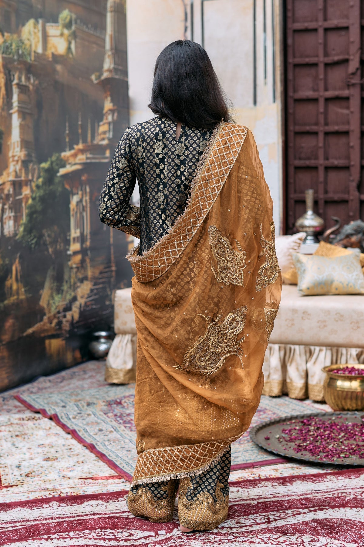 Samidha Suit